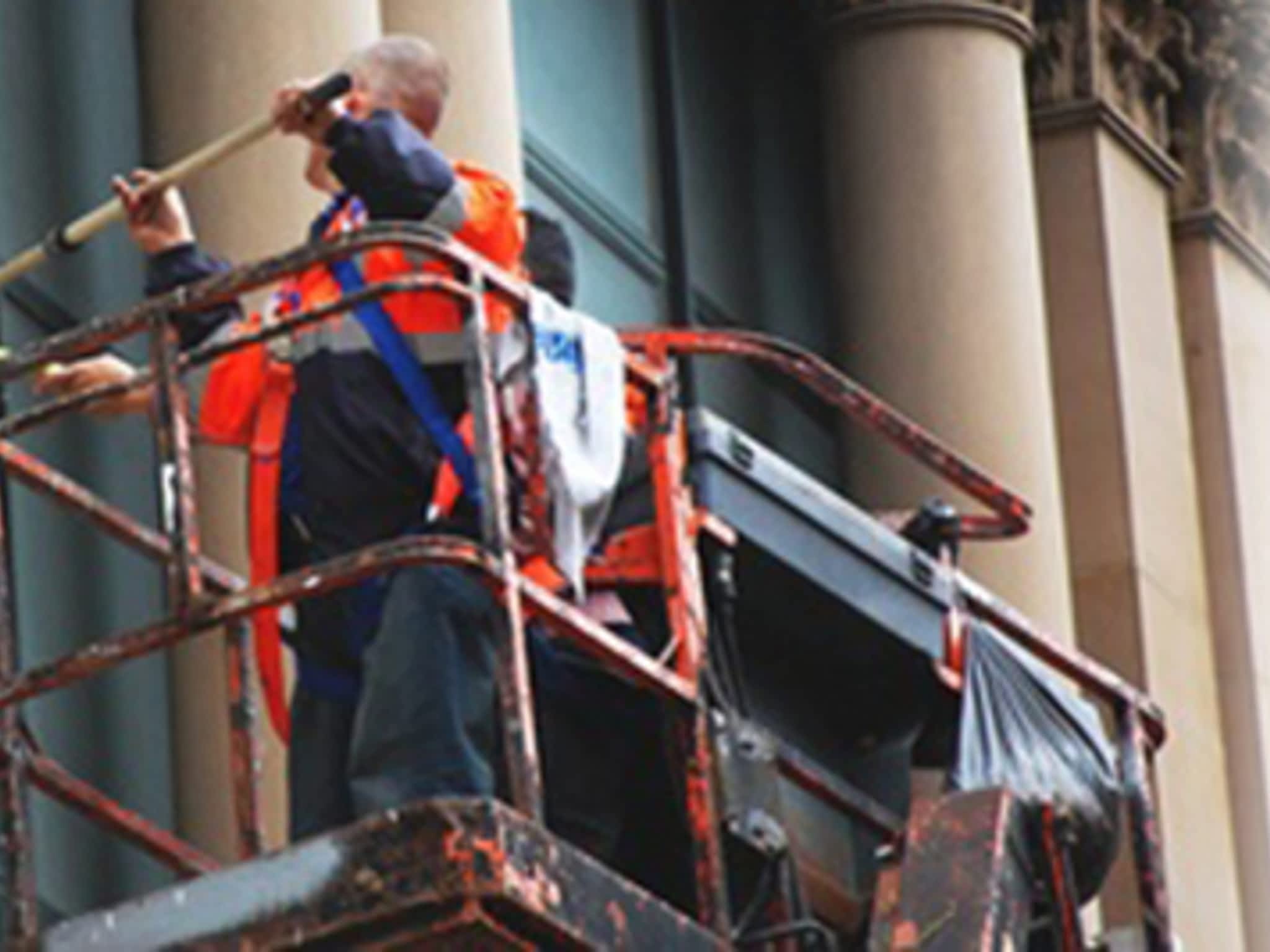photo Bill's Window Cleaning