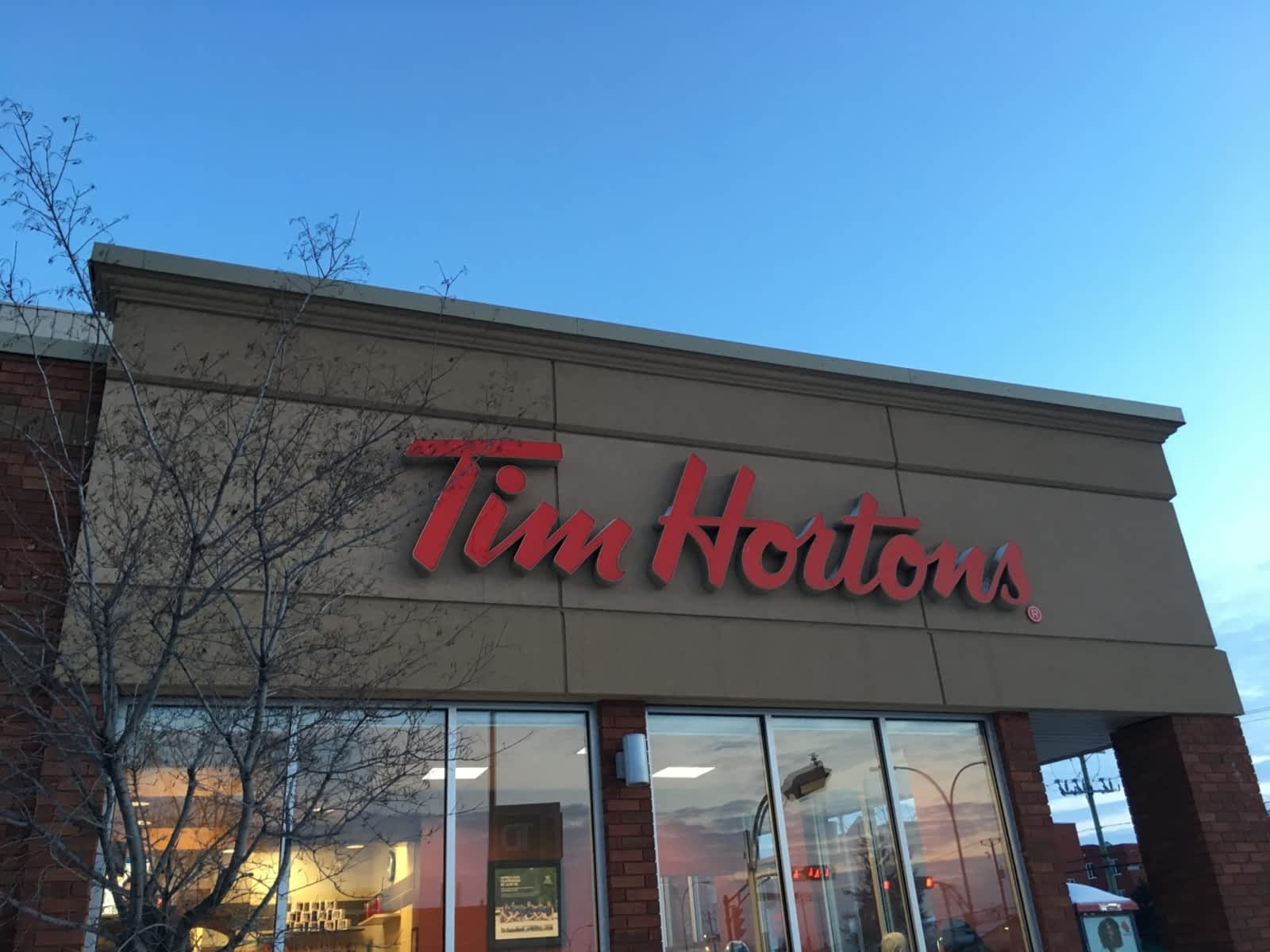 Tim Hortons Menu et Prix 5710 boul GrandeAllée, Longueuil, QC