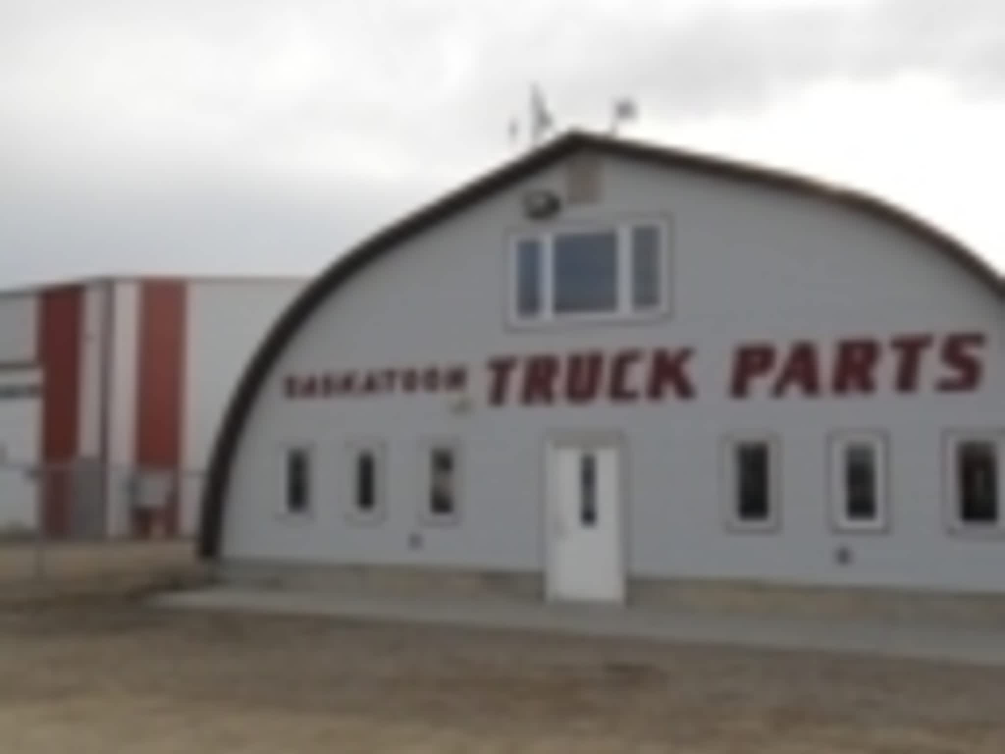 photo Saskatoon Truck Parts Centre