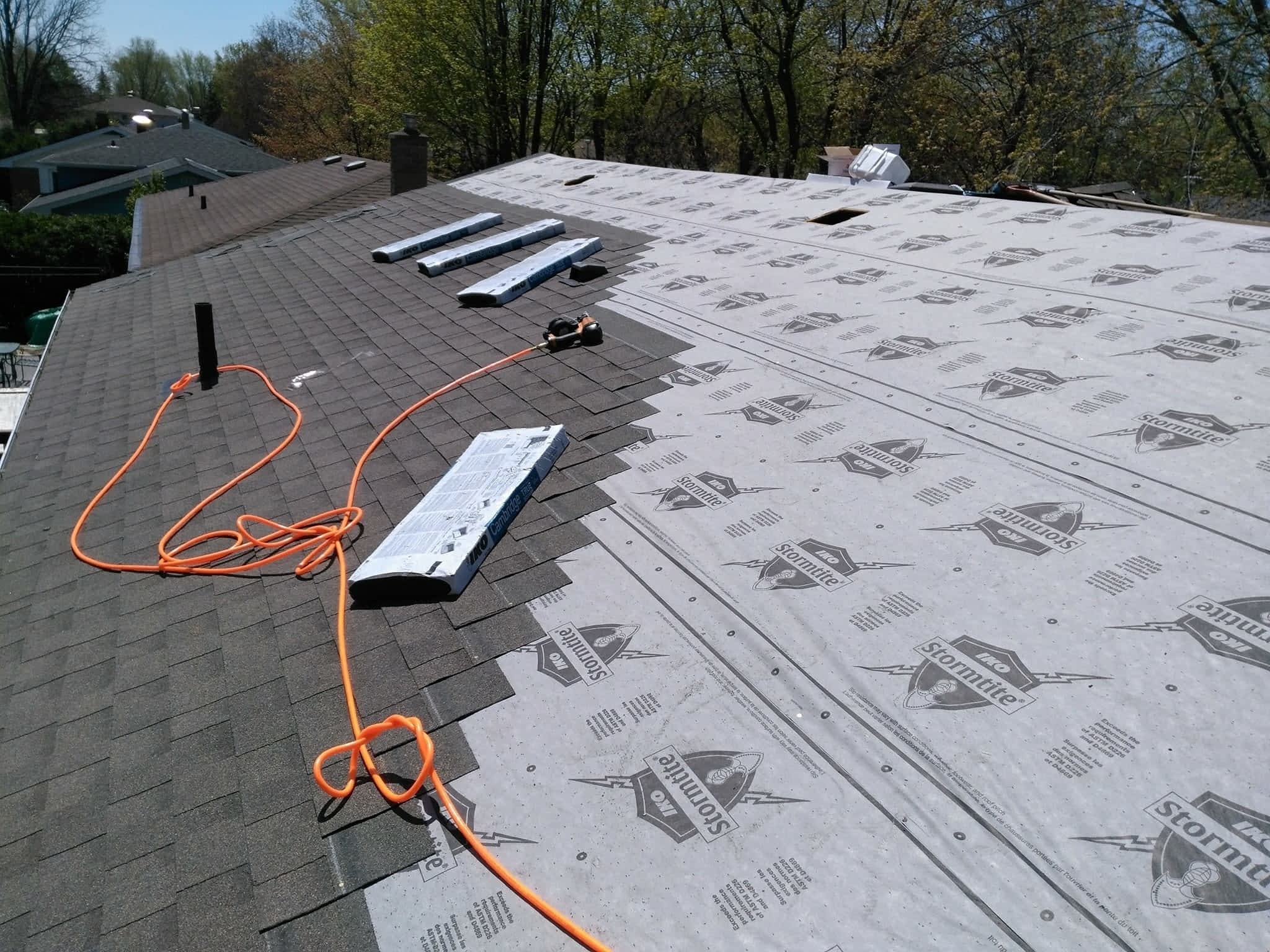 photo Accolade Roofing