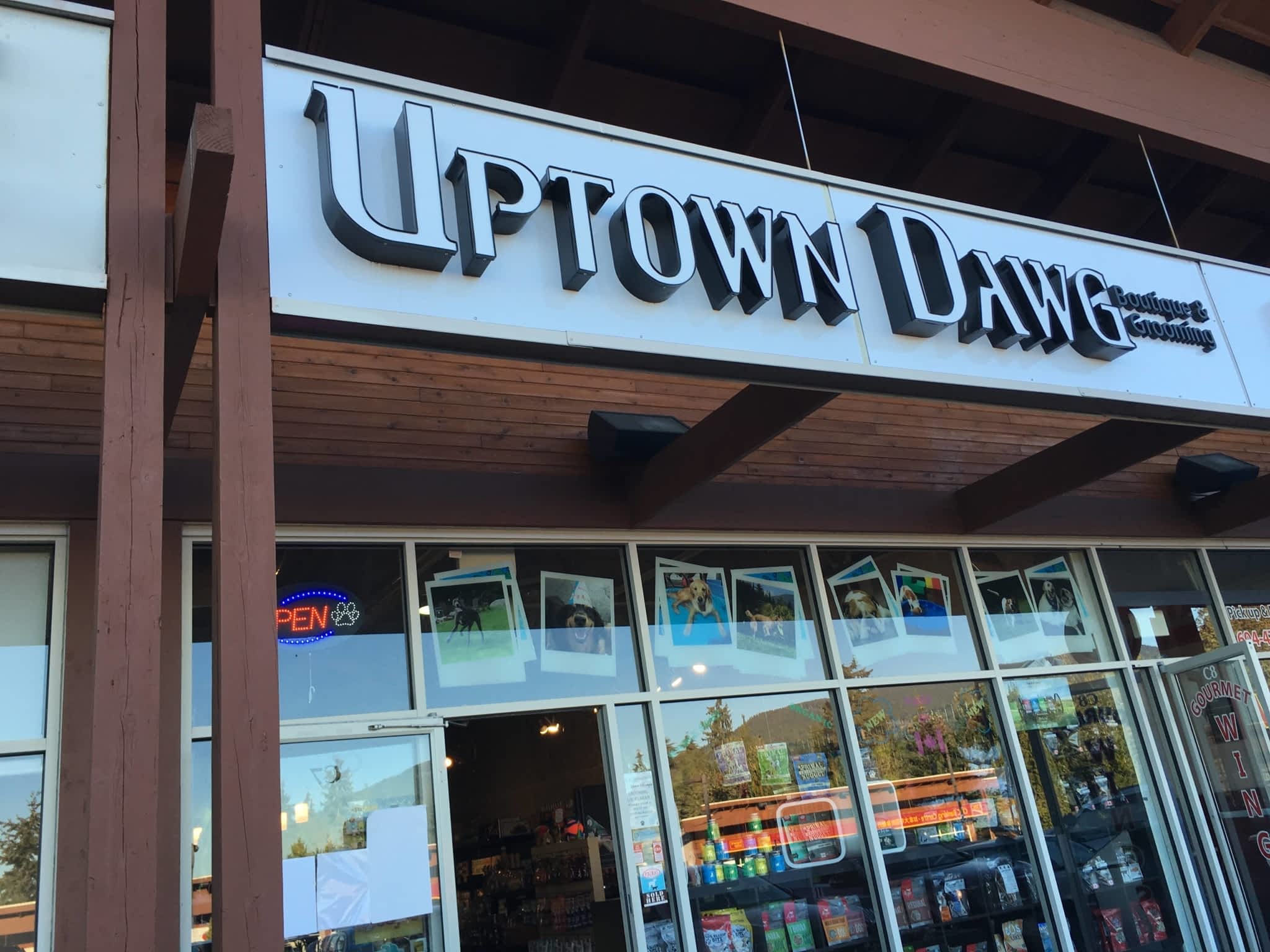 photo Uptown Dawg Co
