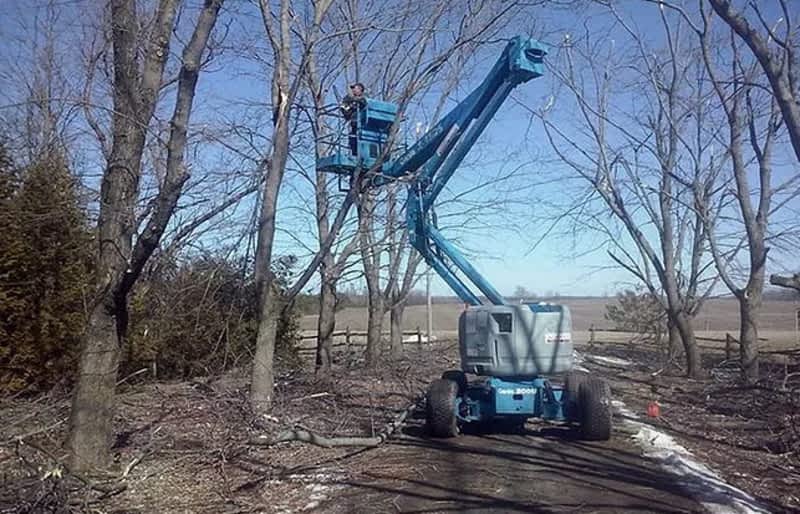 Martin's Property Maintenance - Opening Hours - 485061 30 Sideroad