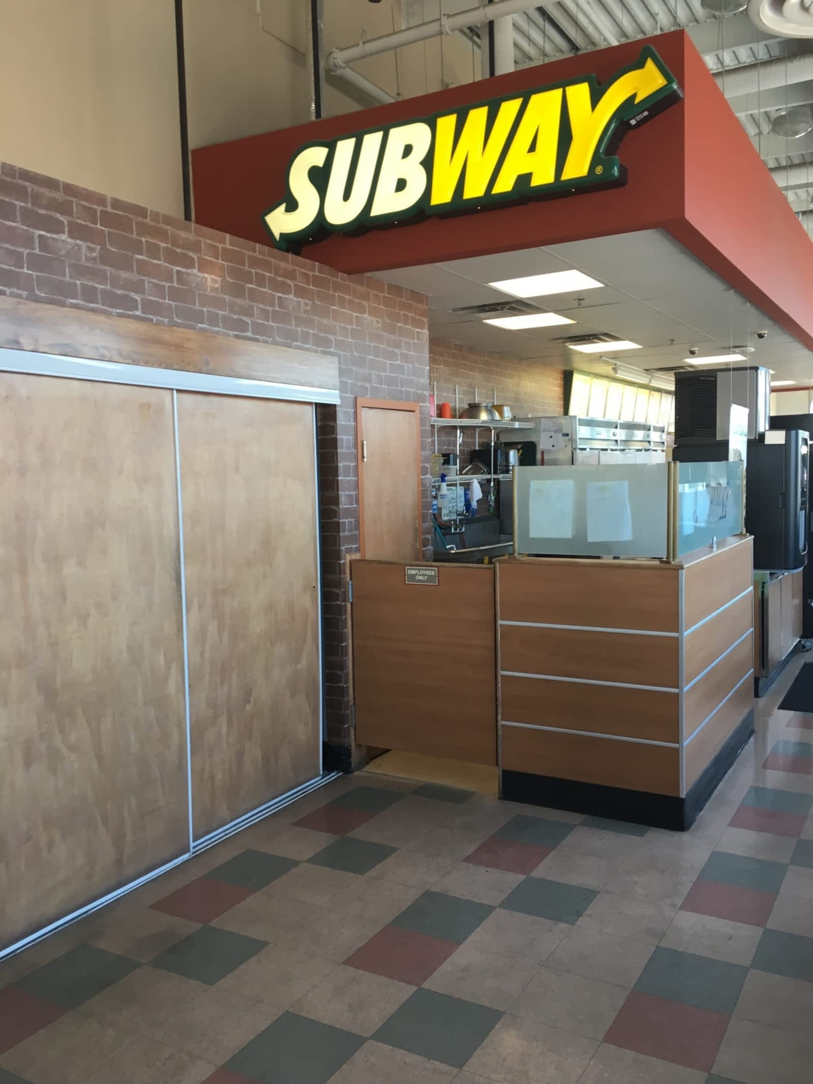 subway-opening-hours-1645-kenaston-blvd-winnipeg-mb