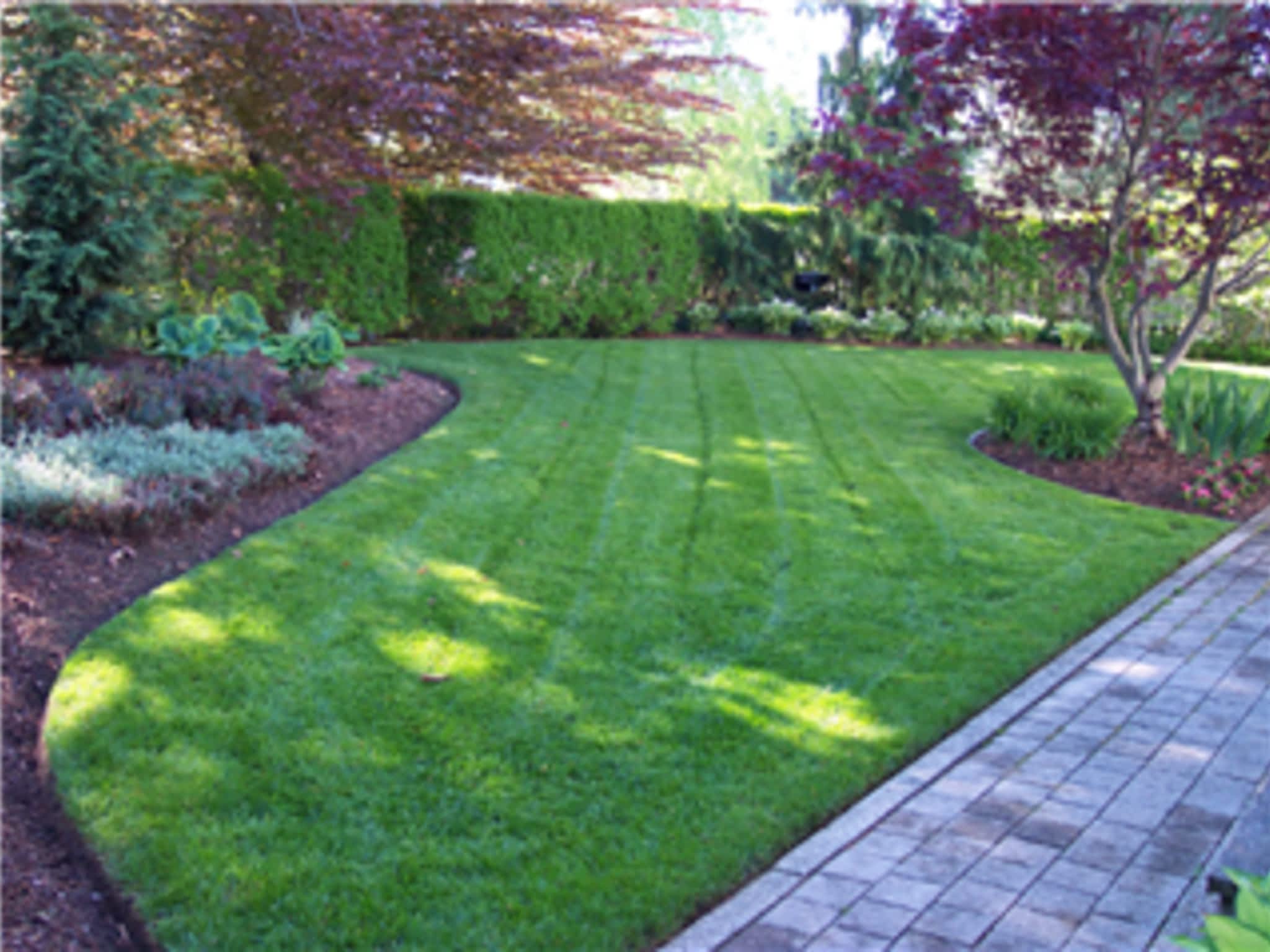 photo Burch Landscape Services