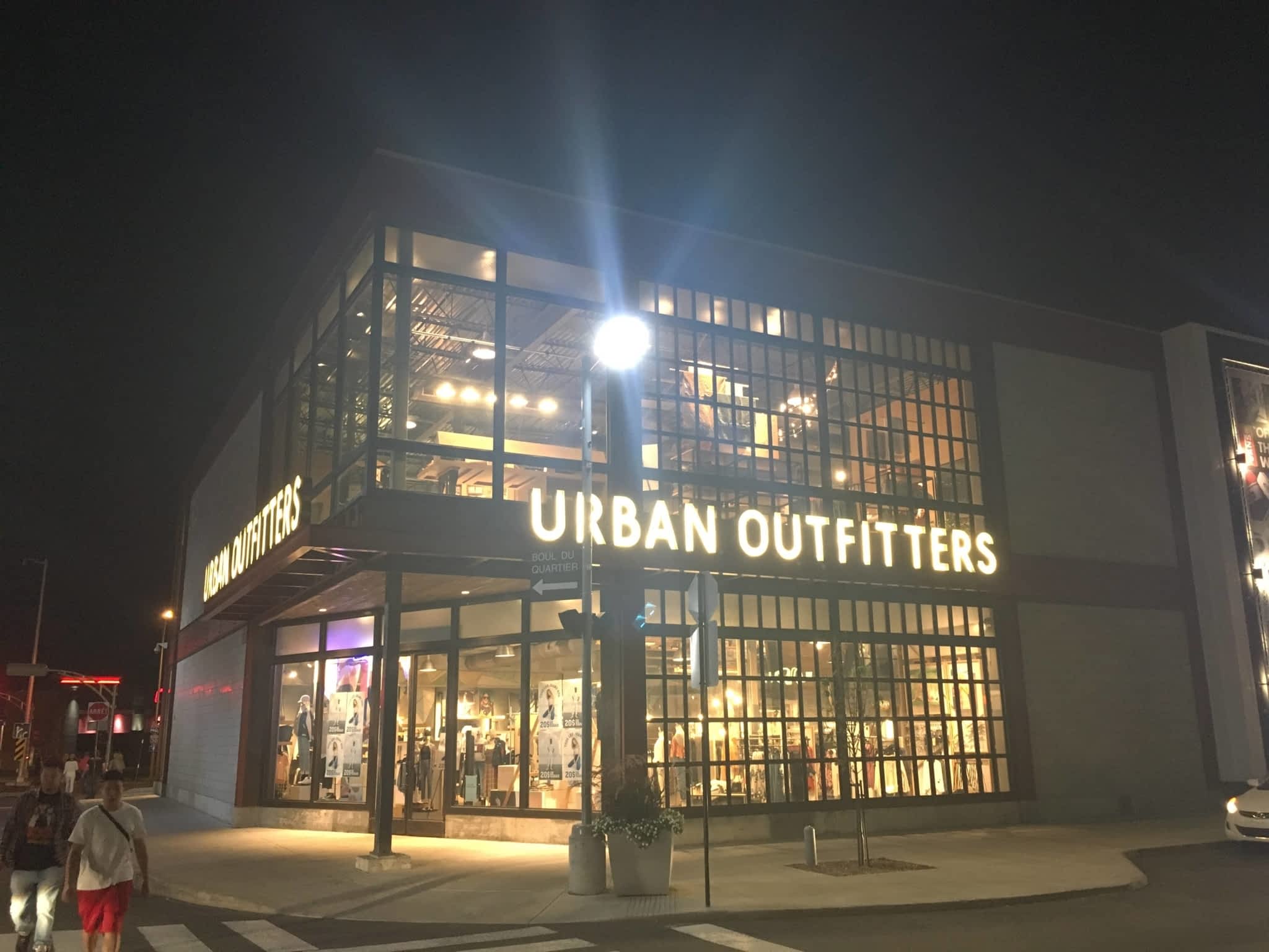 photo Urban Outfitters