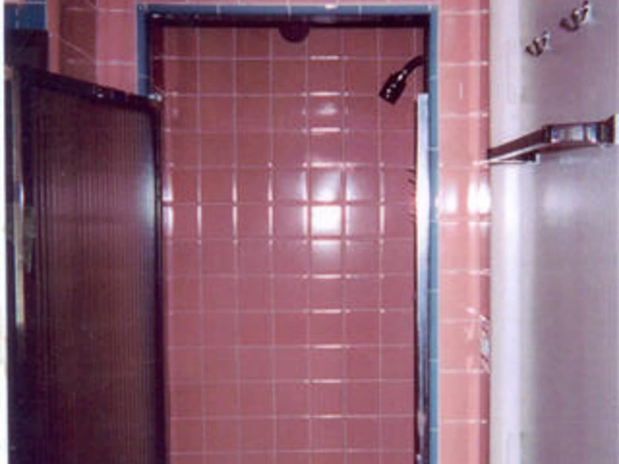 photo Bathtub King Refinishing