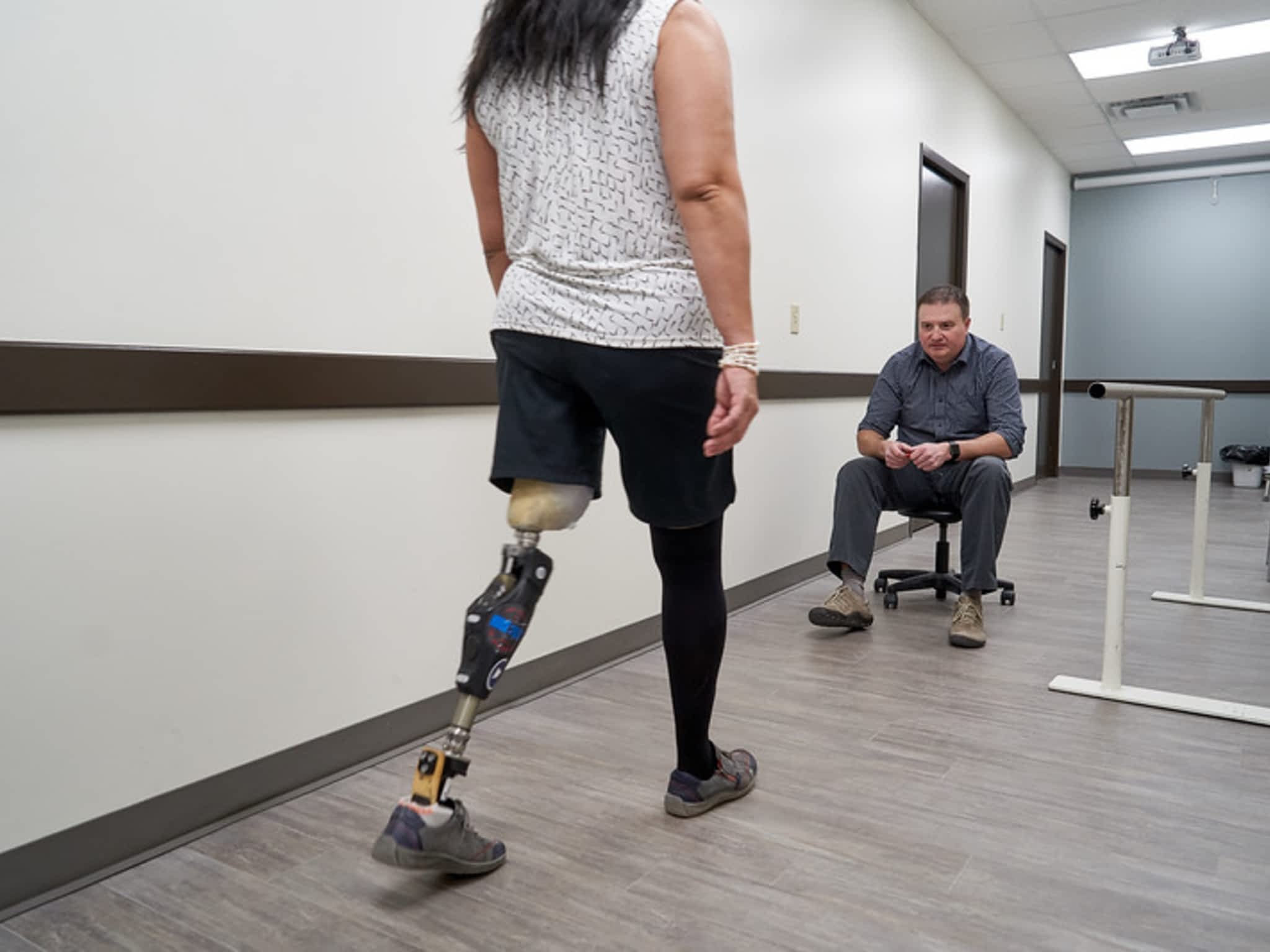 photo Winnipeg Prosthetics & Orthotics