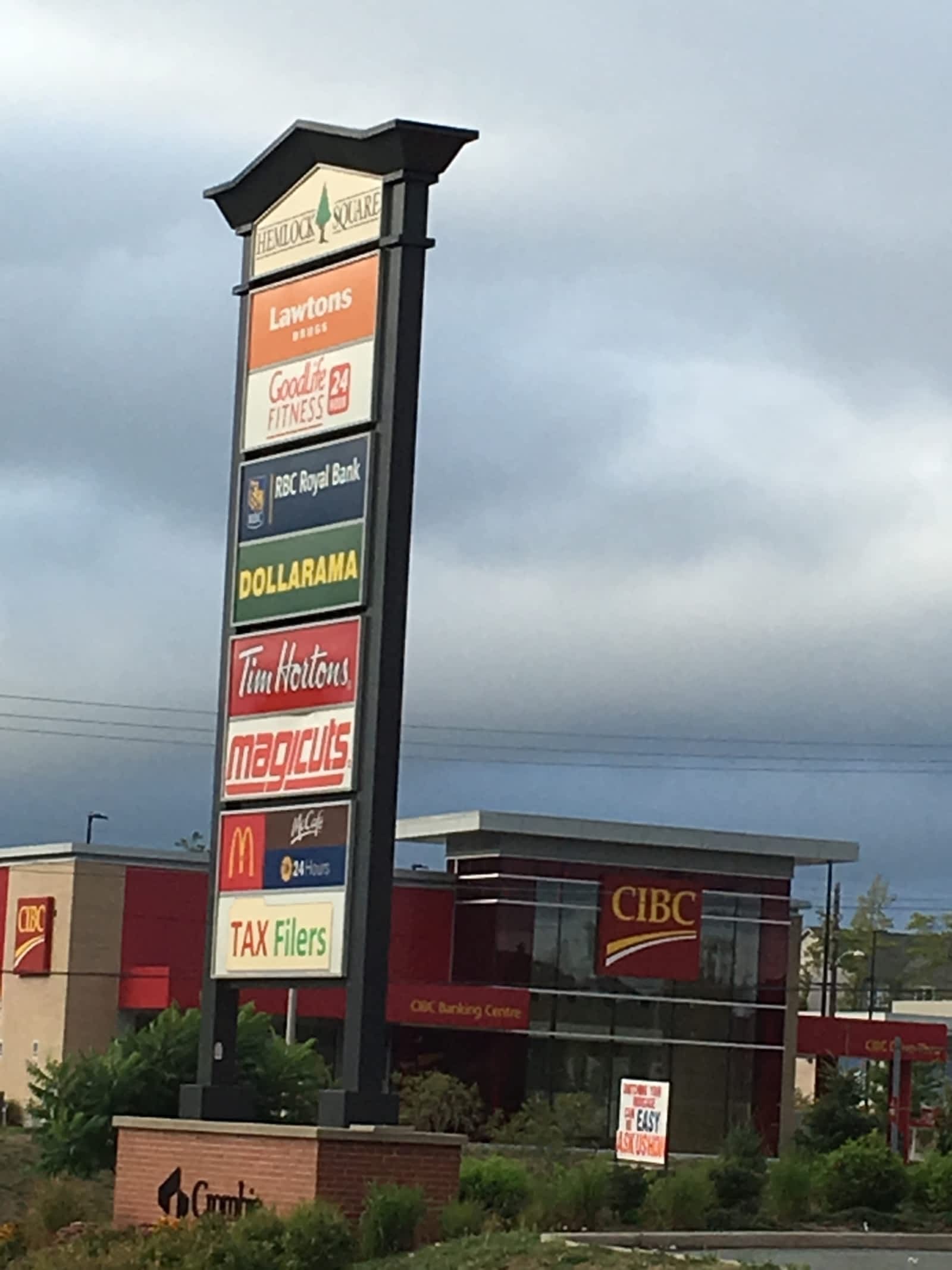 RBC ROYAL BANK 9 Peakview Way, Halifax, NS