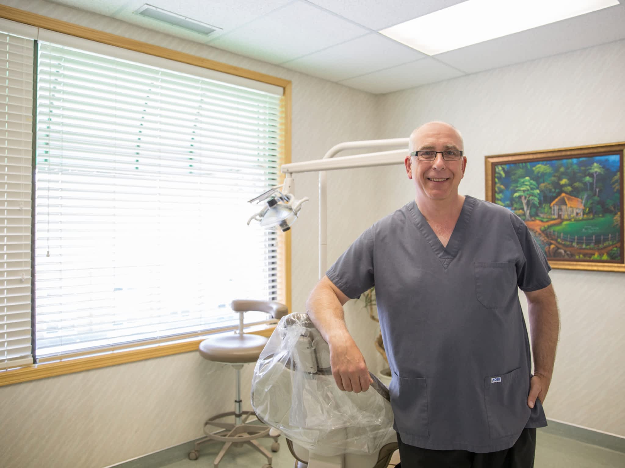 Crestwood Dental Medicine Hat, AB 2021899 Dunmore Rd SE Canpages