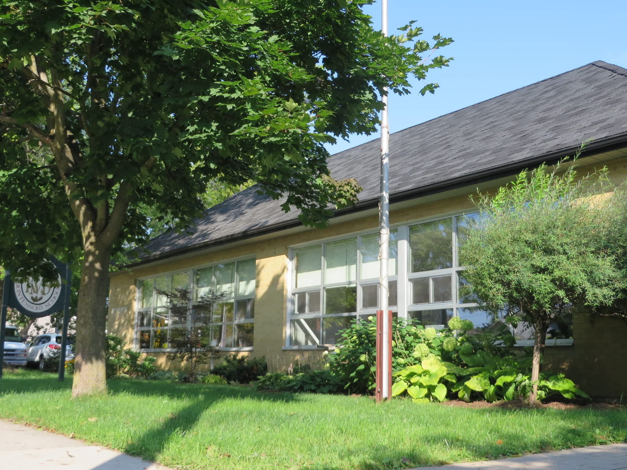 photo Kawartha Montessori School - Canadian Council of Montessori Administrators