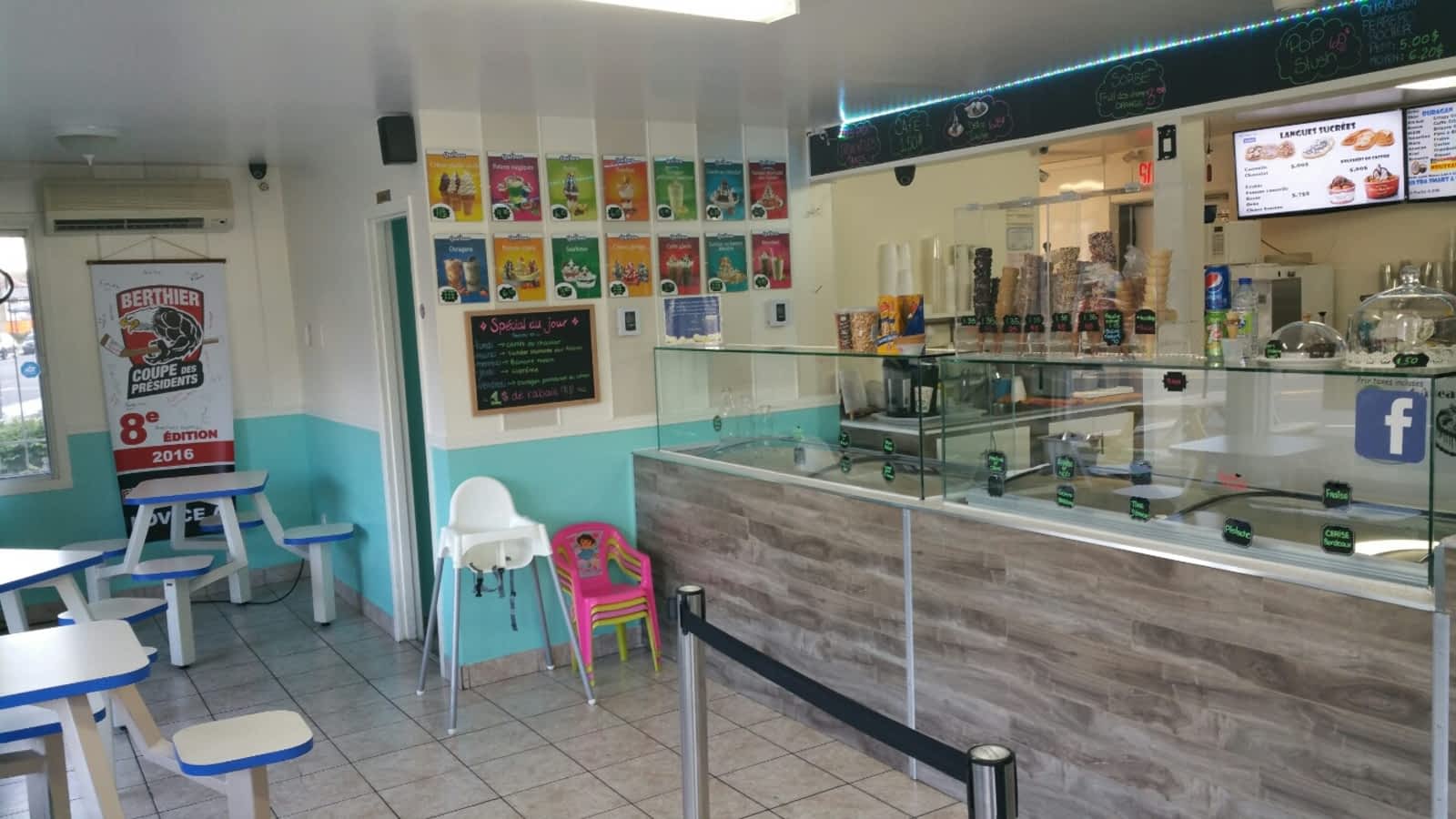 Bar Laitier Paradis Glacé Opening Hours 469 Ch Du Coteau Rouge