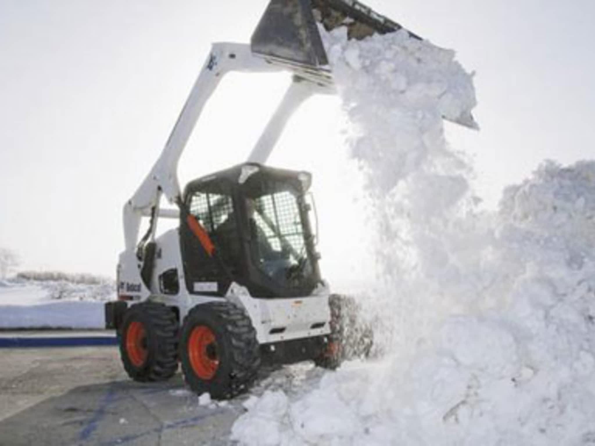 photo Fast Trac Excavating Contracting Snow Removal & Salting Service