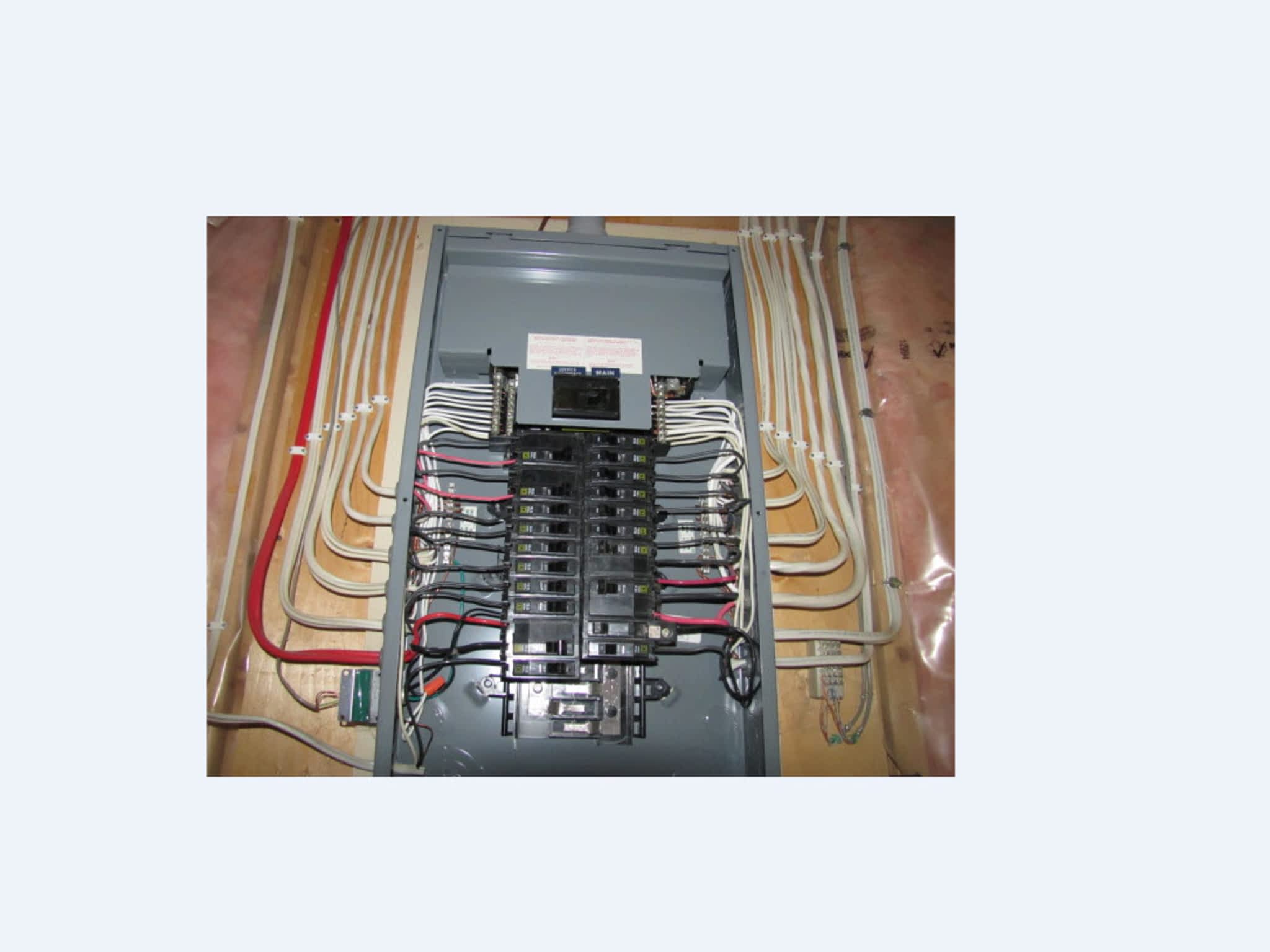 photo Électribelcom Inc