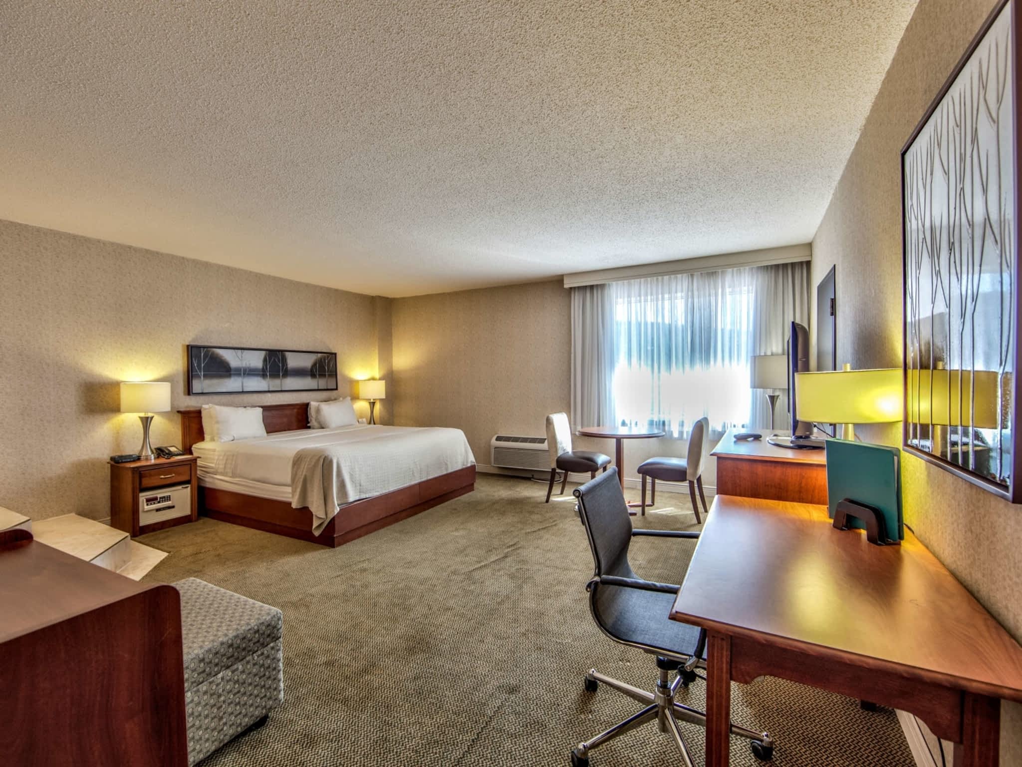 photo Radisson Hotel Montreal Airport