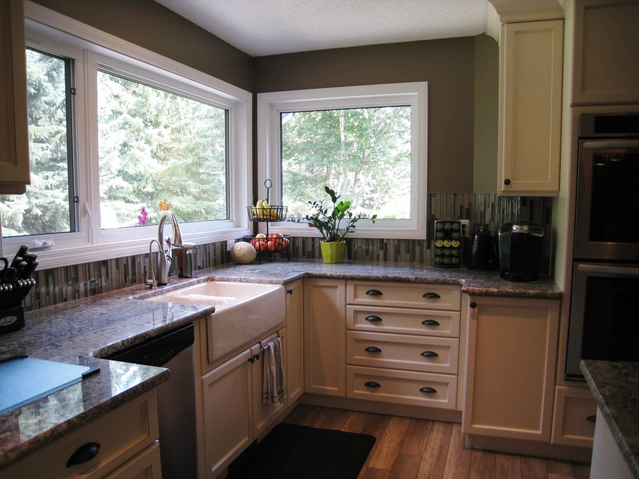 photo KCB Cabinets & Renovations