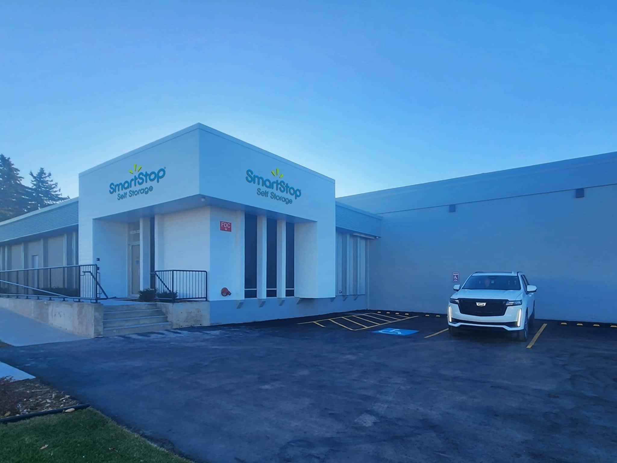 photo SmartStop Self Storage