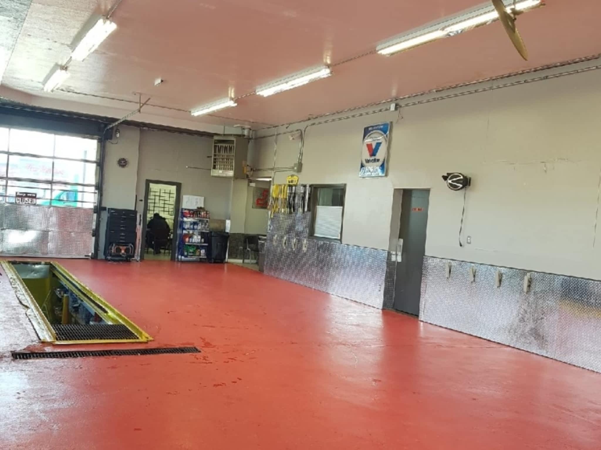 Dusty's Car Care Centre Thunder Bay, ON 319 May St N Canpages