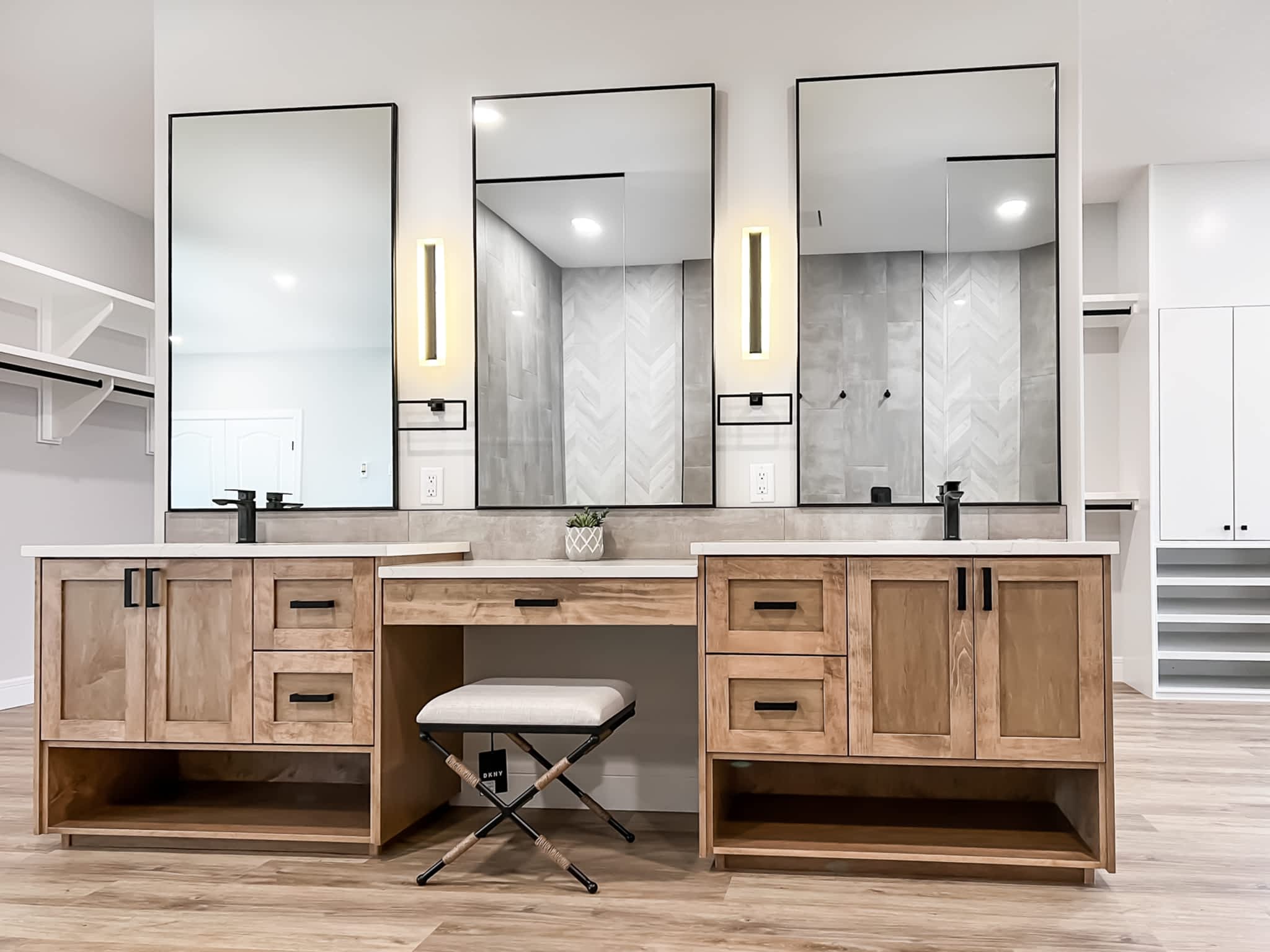 photo Excalibur Builders