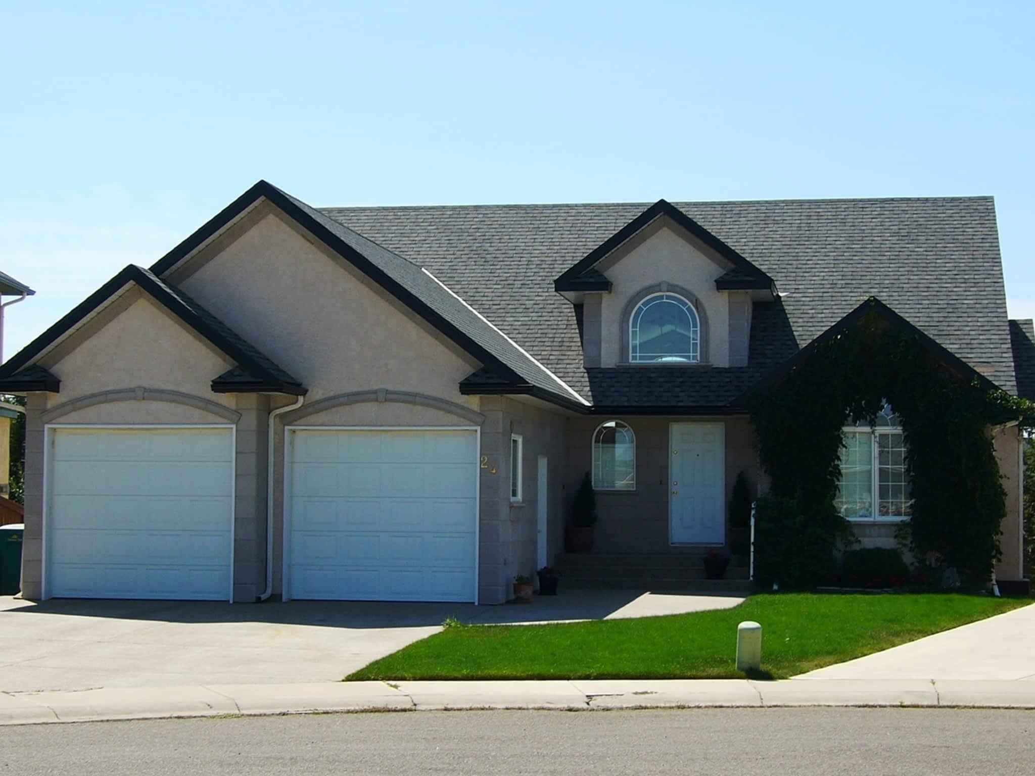 photo Alberta Custom Home Plans