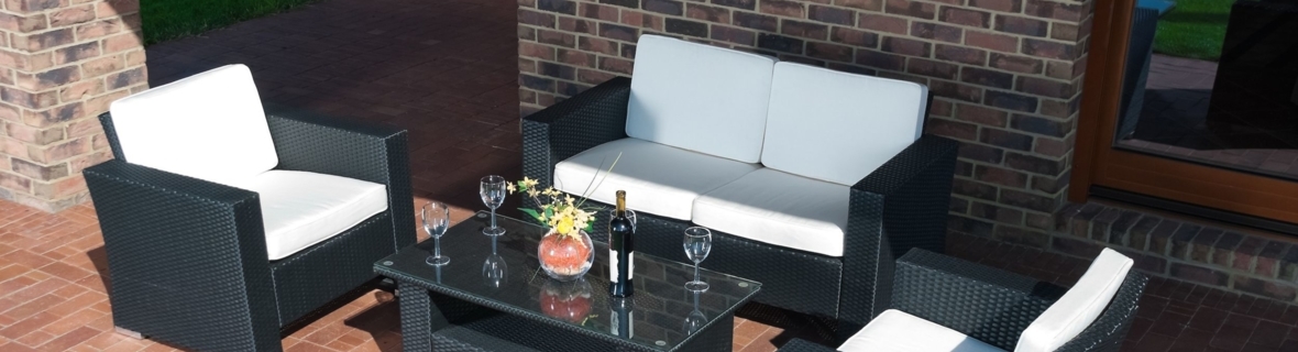 Find outer beauty at these Calgary patio furniture stores