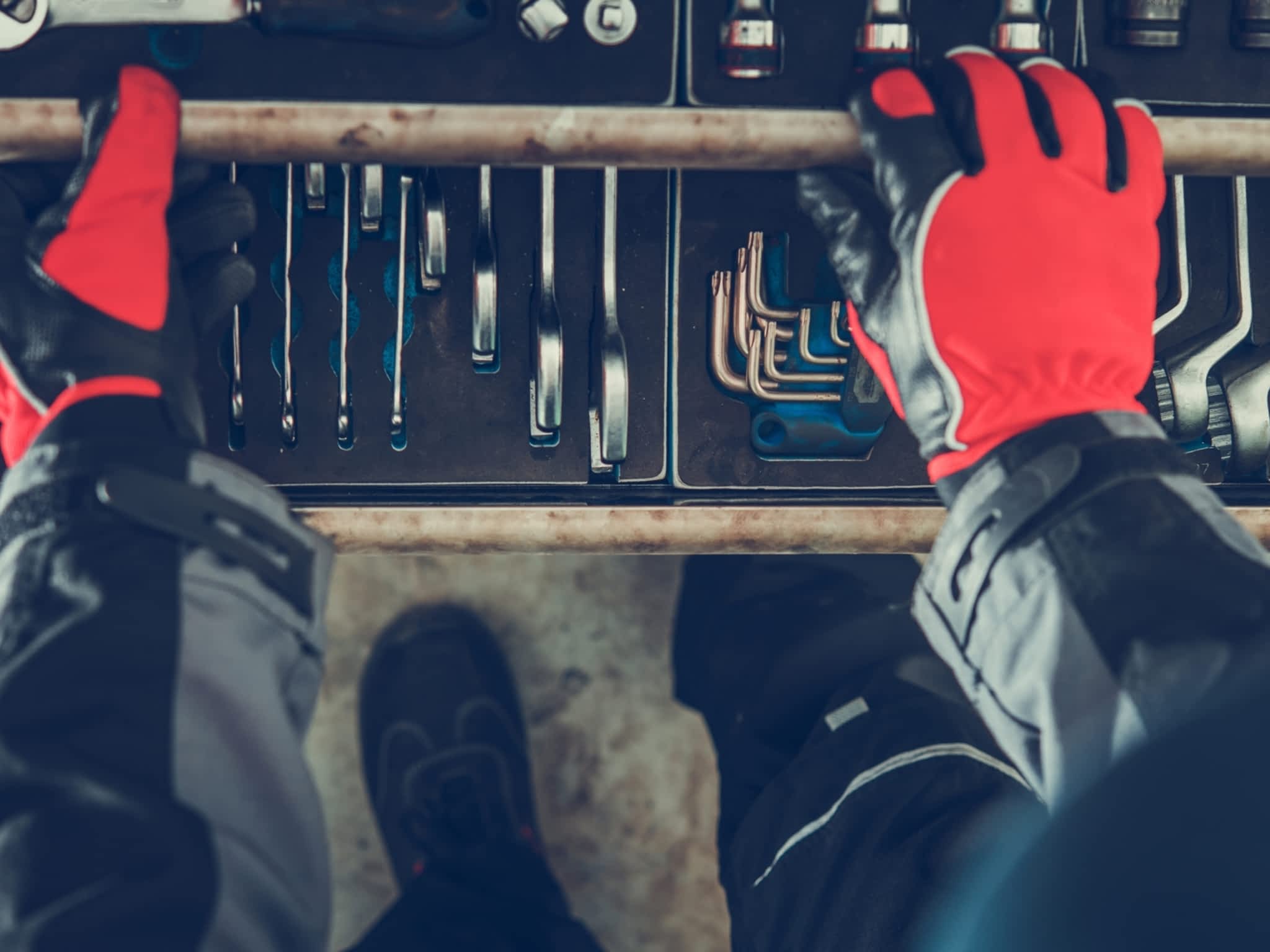 photo Aram's Auto Repairs & Service Centre