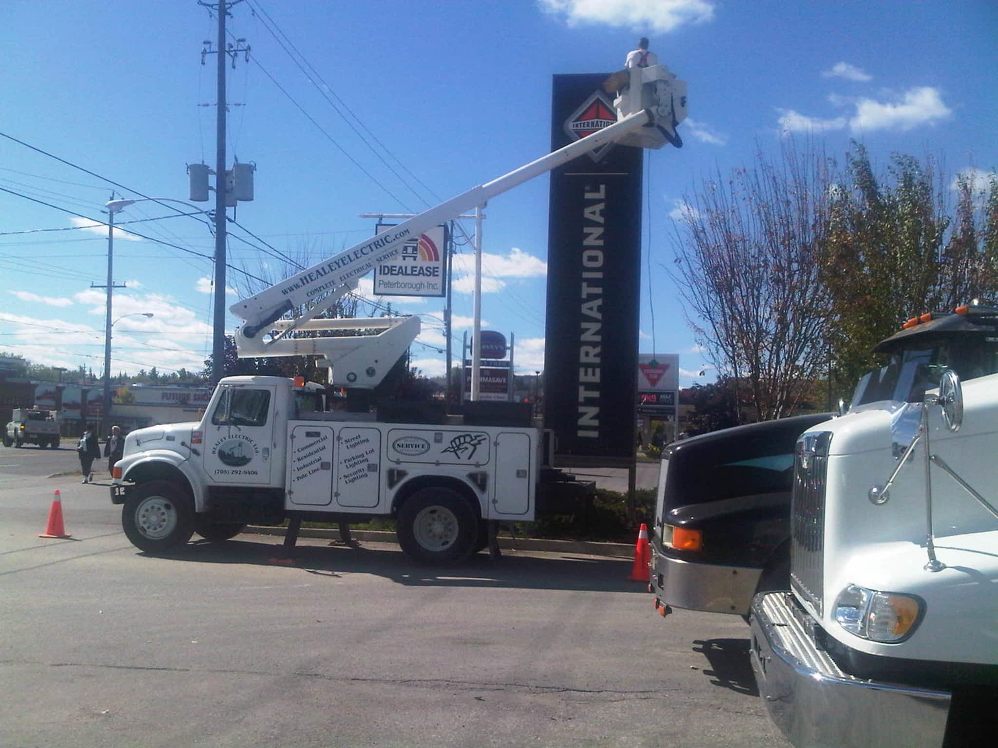 photo Healey Electric Ltd