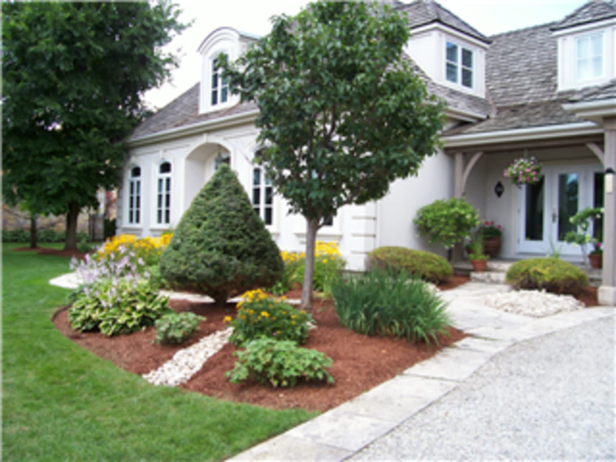 photo Burch Landscape Services