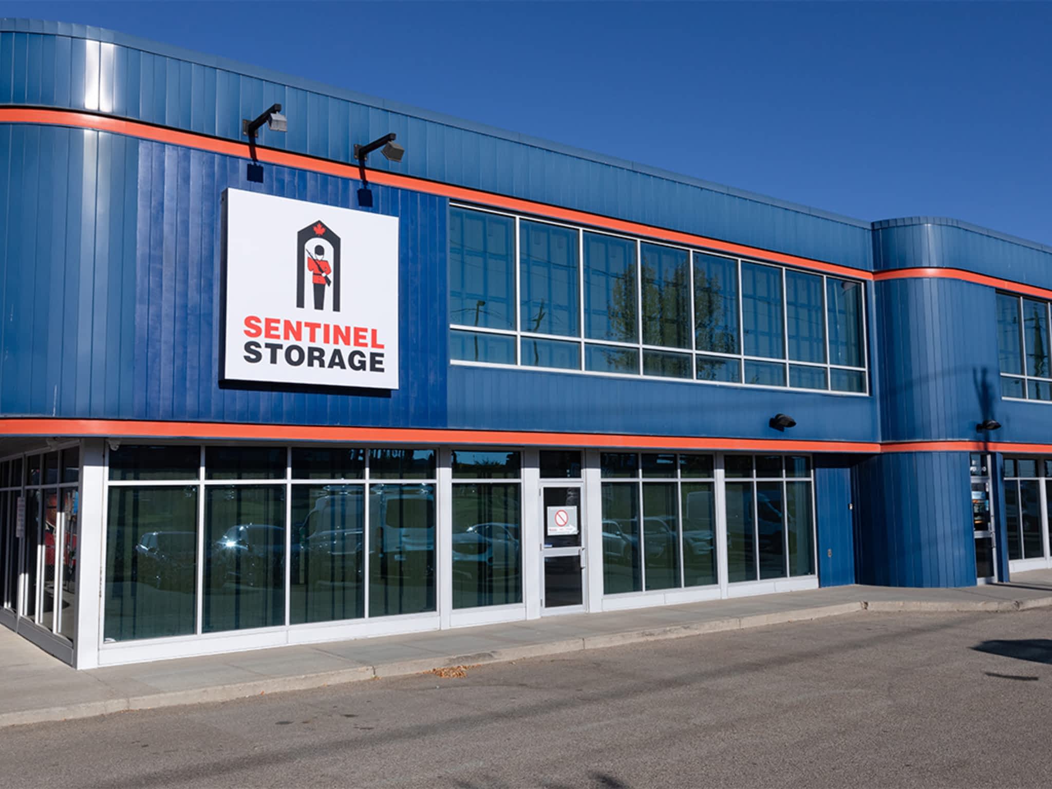 photo Sentinel Storage - Edmonton Roper Rd