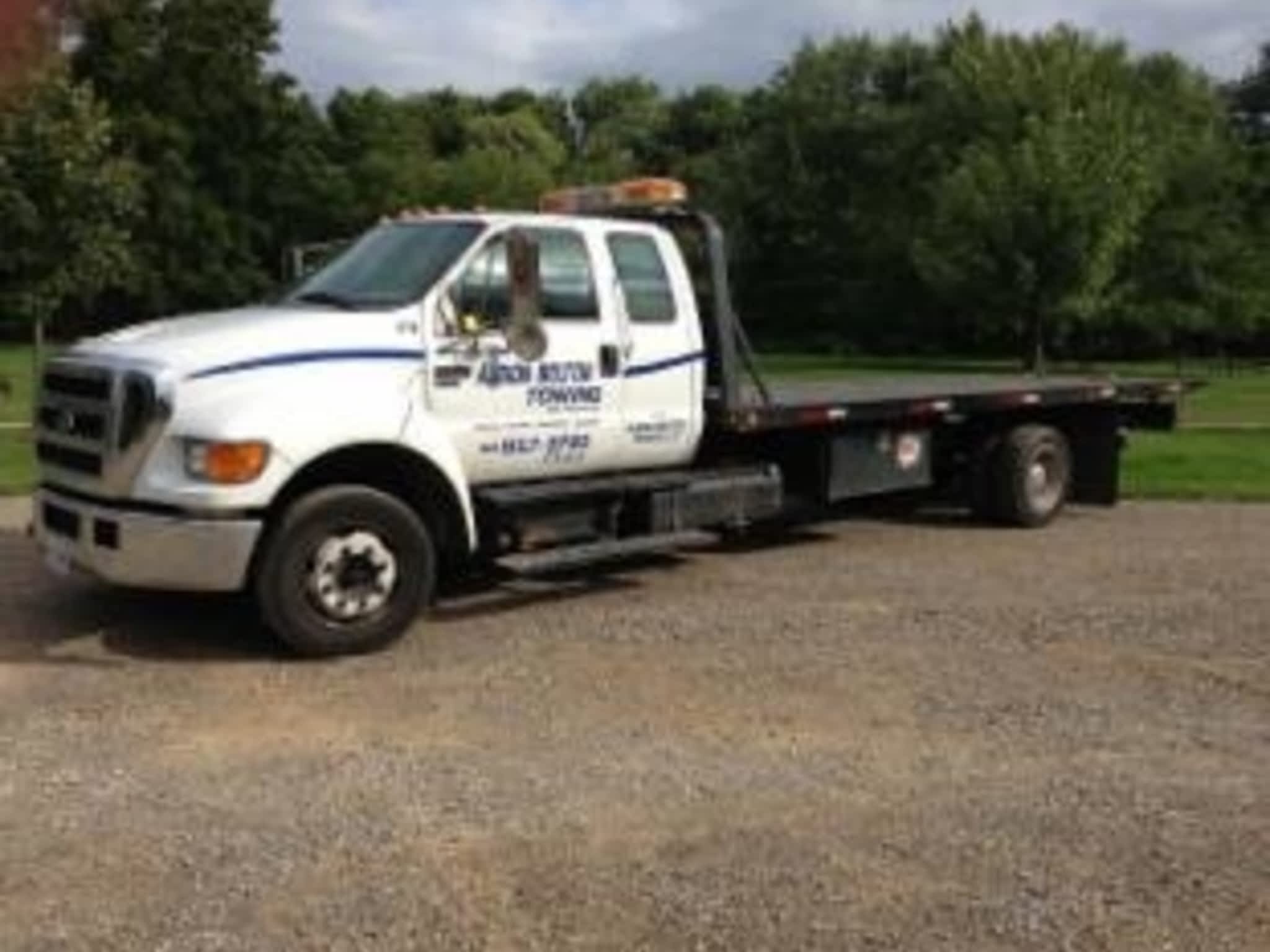 photo Albion Bolton Towing & Recovery