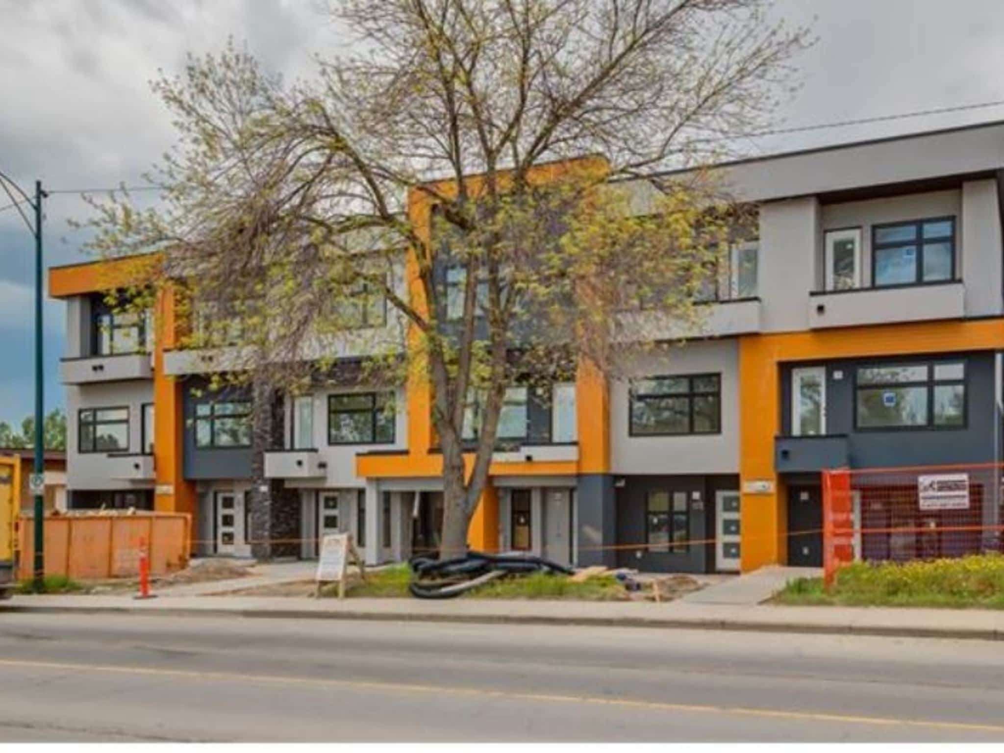 photo Devine Custom Homes