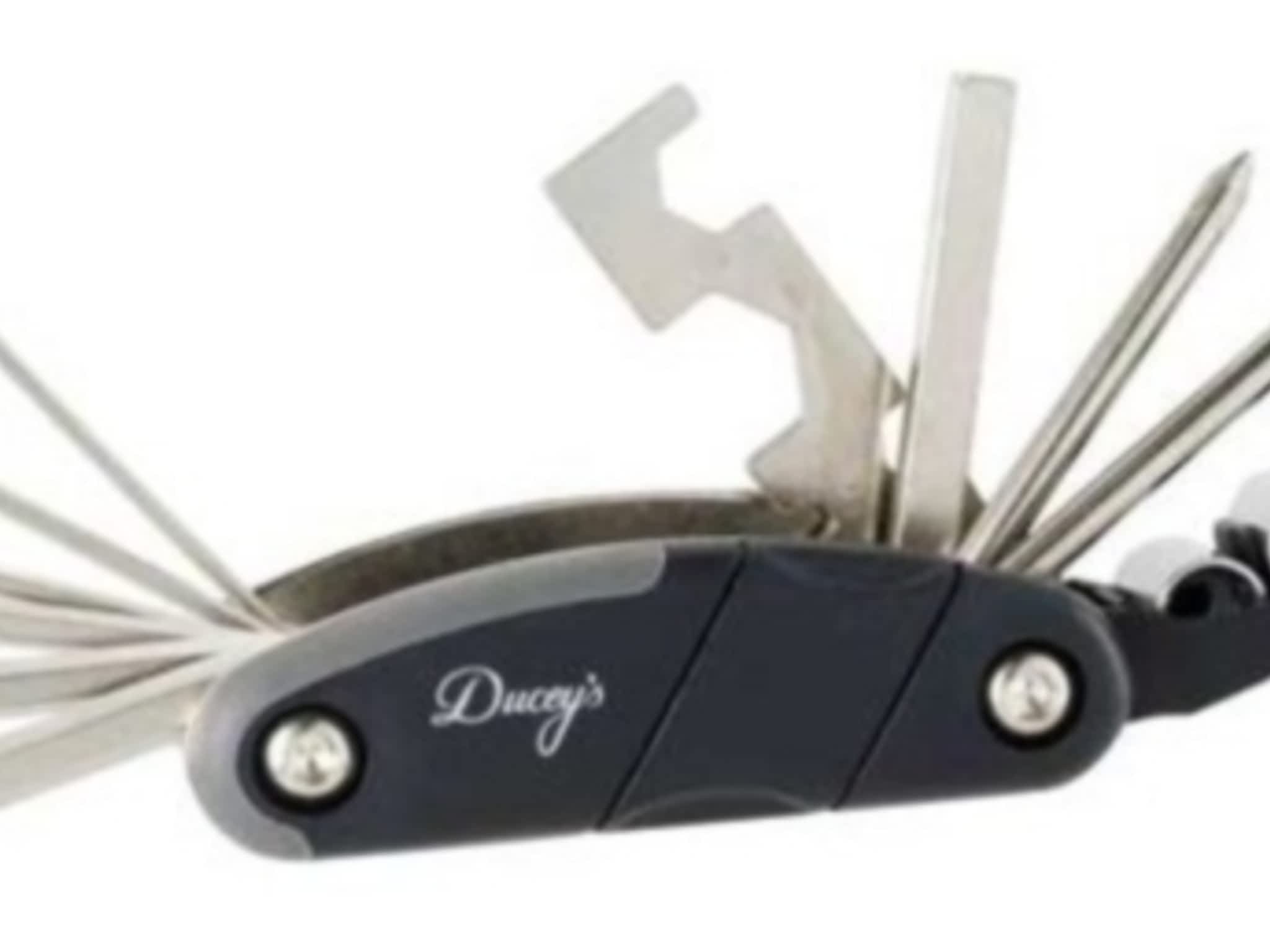 photo Advertising Plus