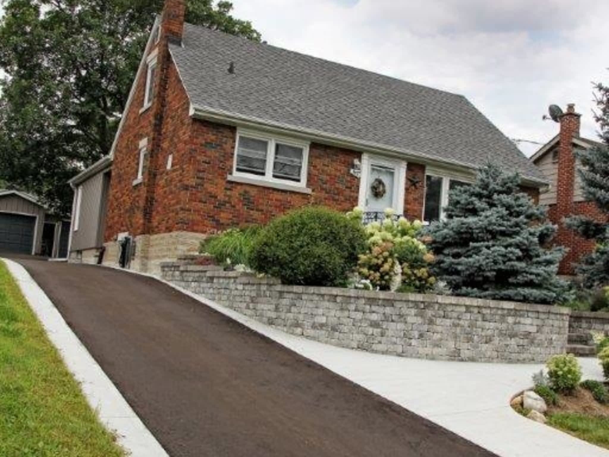 photo CFJ Paving Ltd