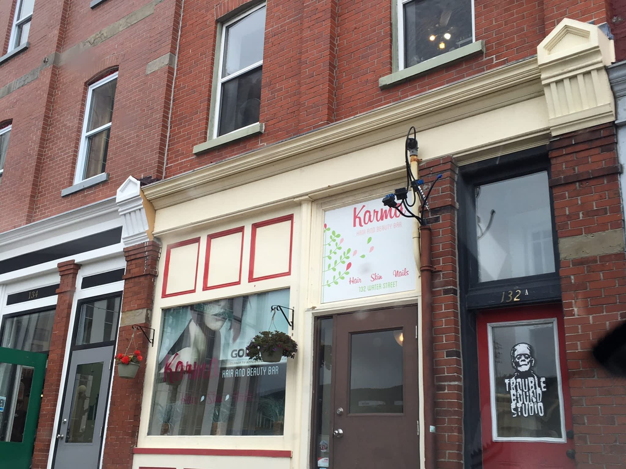 photo Trouble Bound Studio