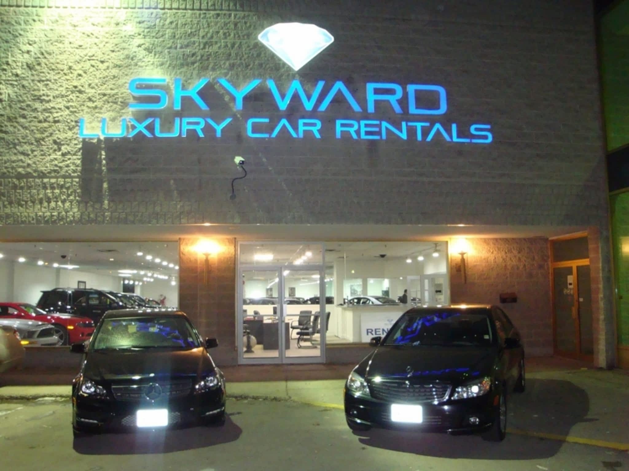 photo Skyward Luxury Car Rentals Inc