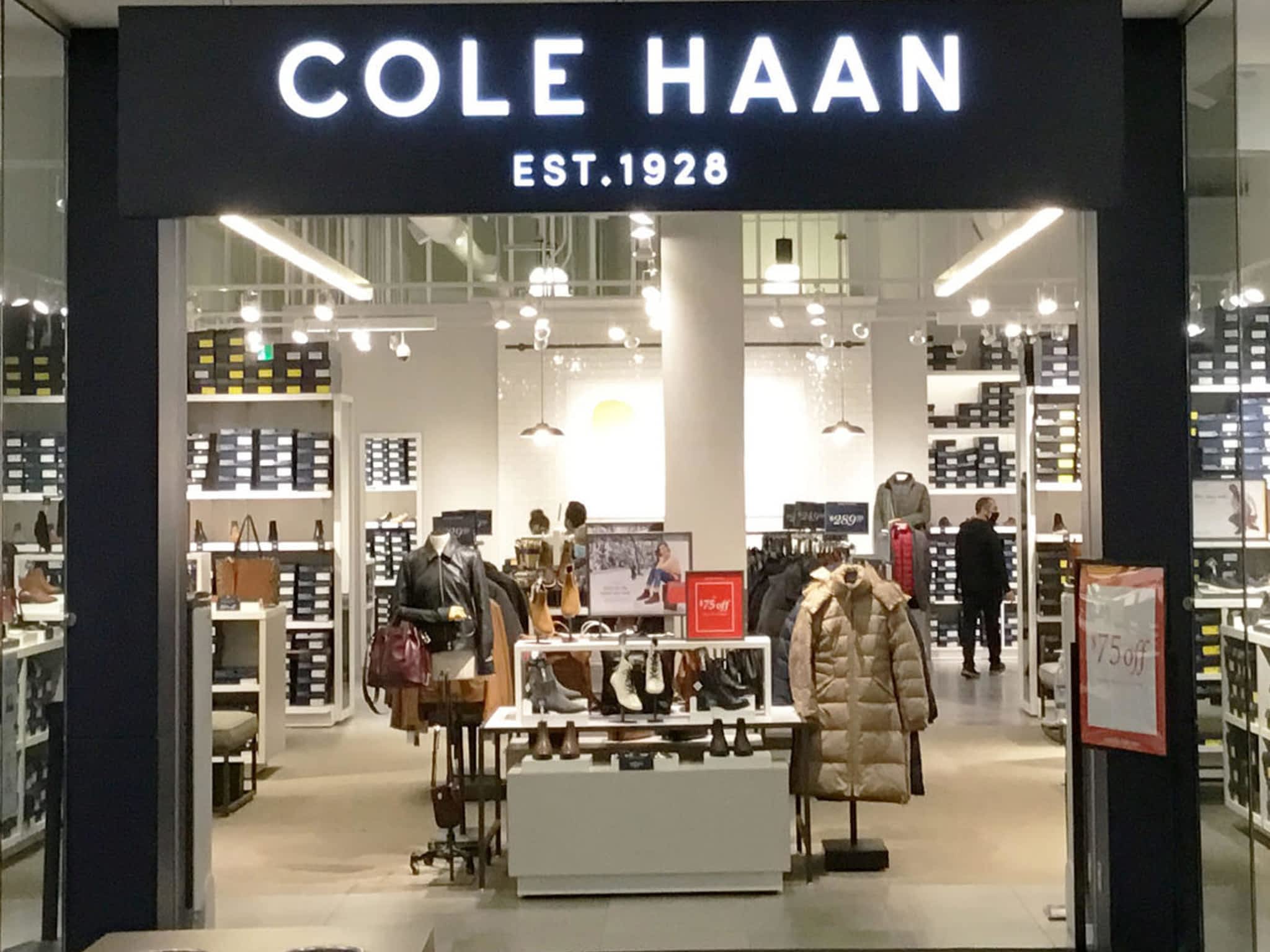 photo Cole Haan Outlet