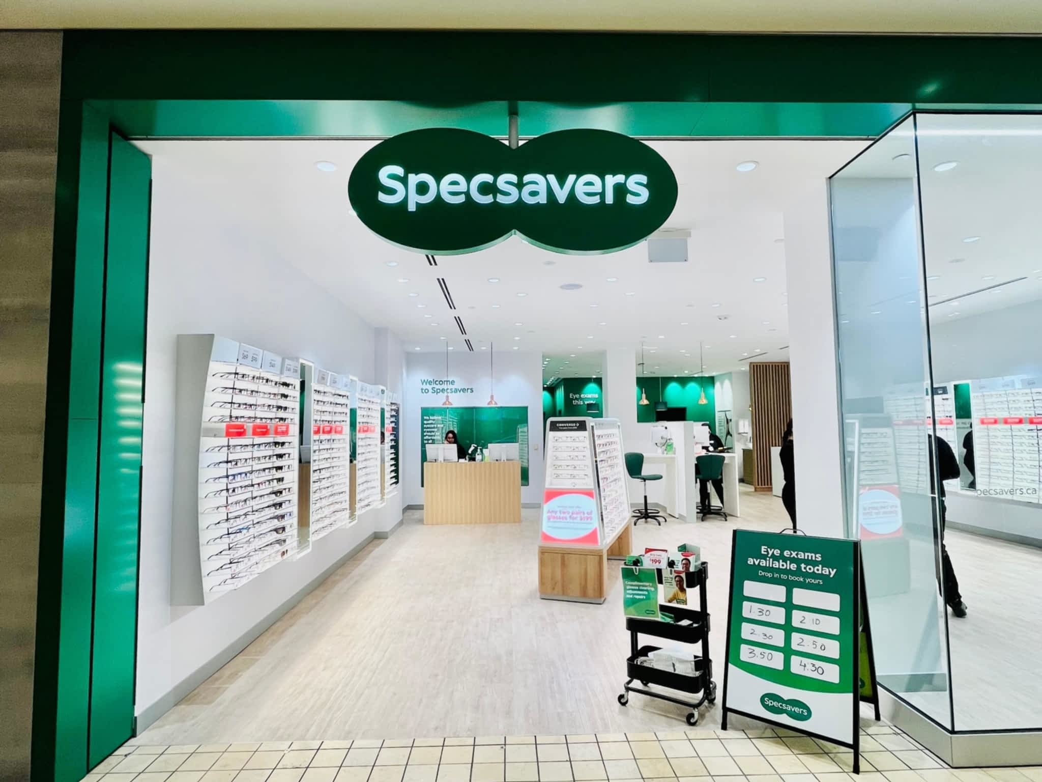 photo Specsavers Square One