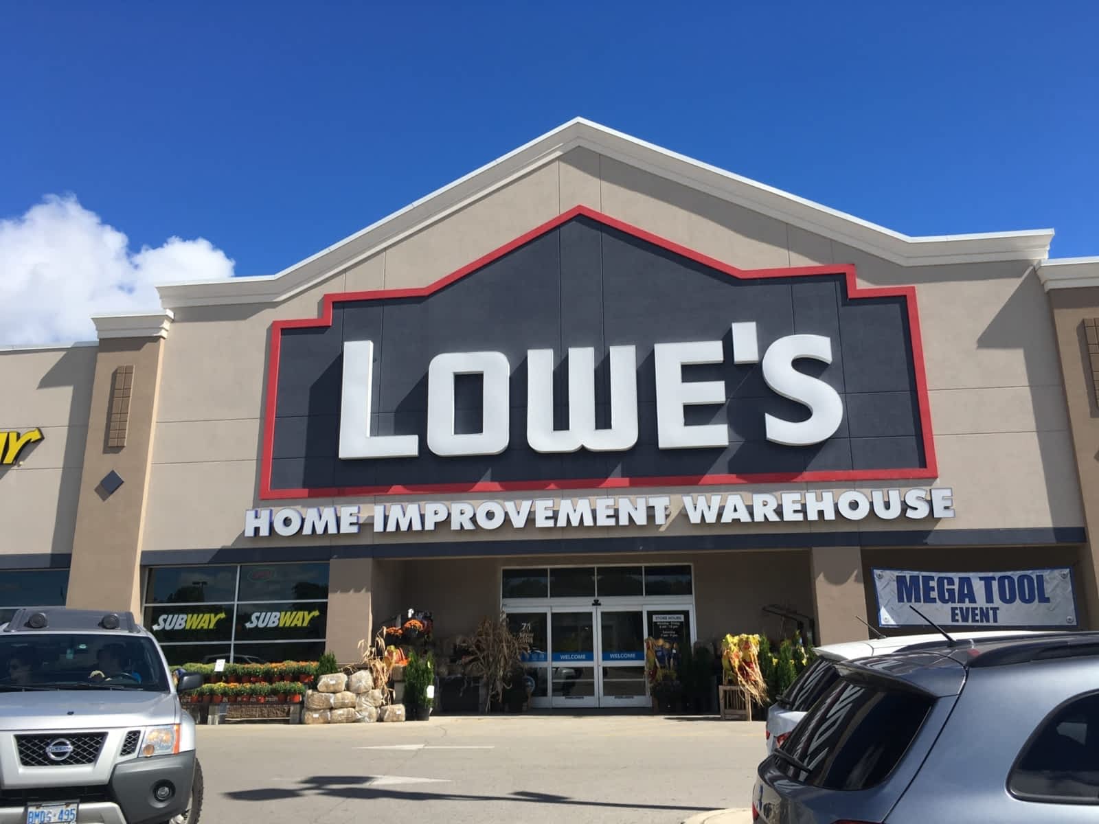 Lowe S Home Improvement Opening Hours 71 Bryne Drive Barrie ON   Lowe S Home Improvement Storefront 2 