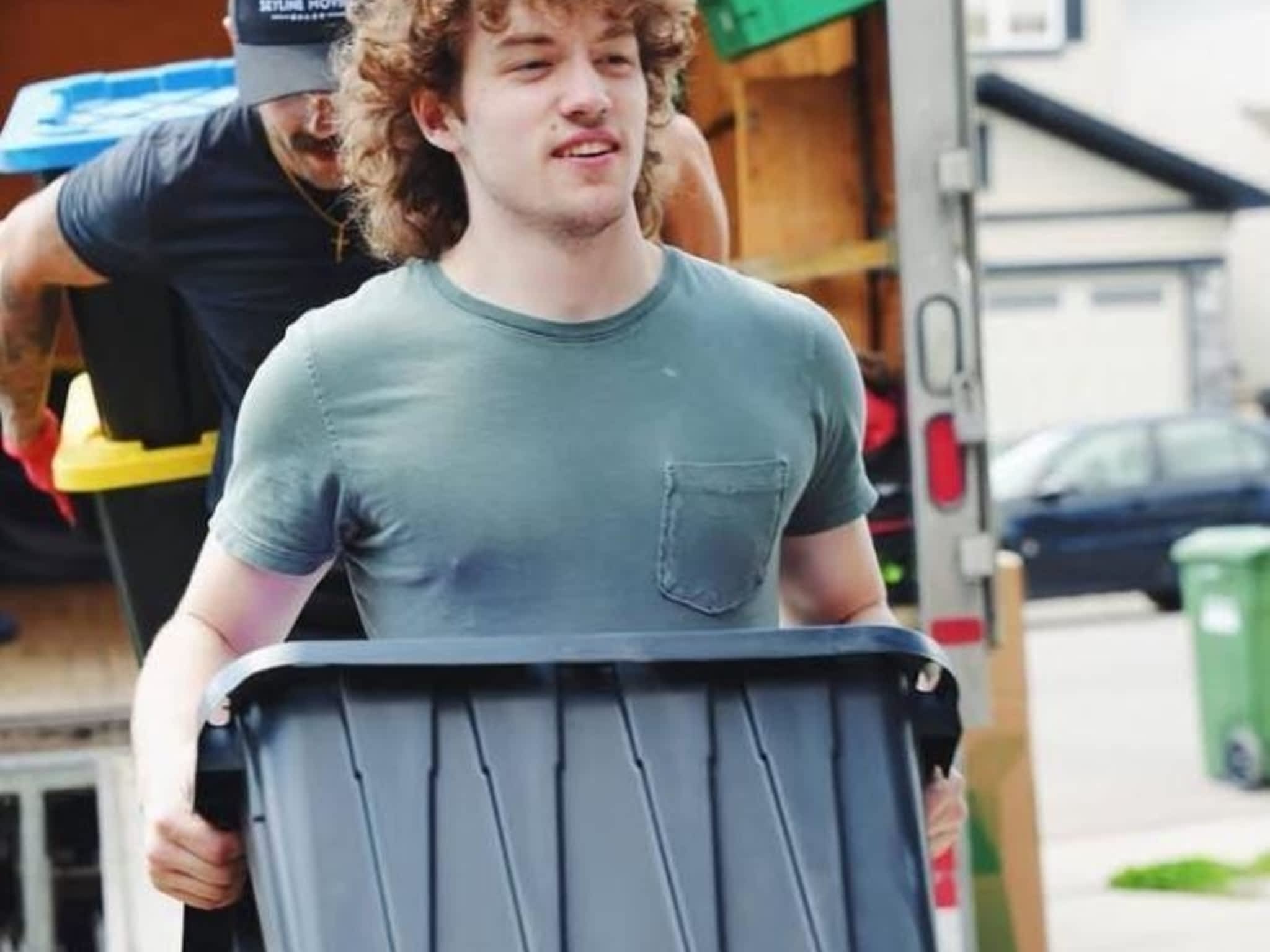 photo Skyline Moving Services