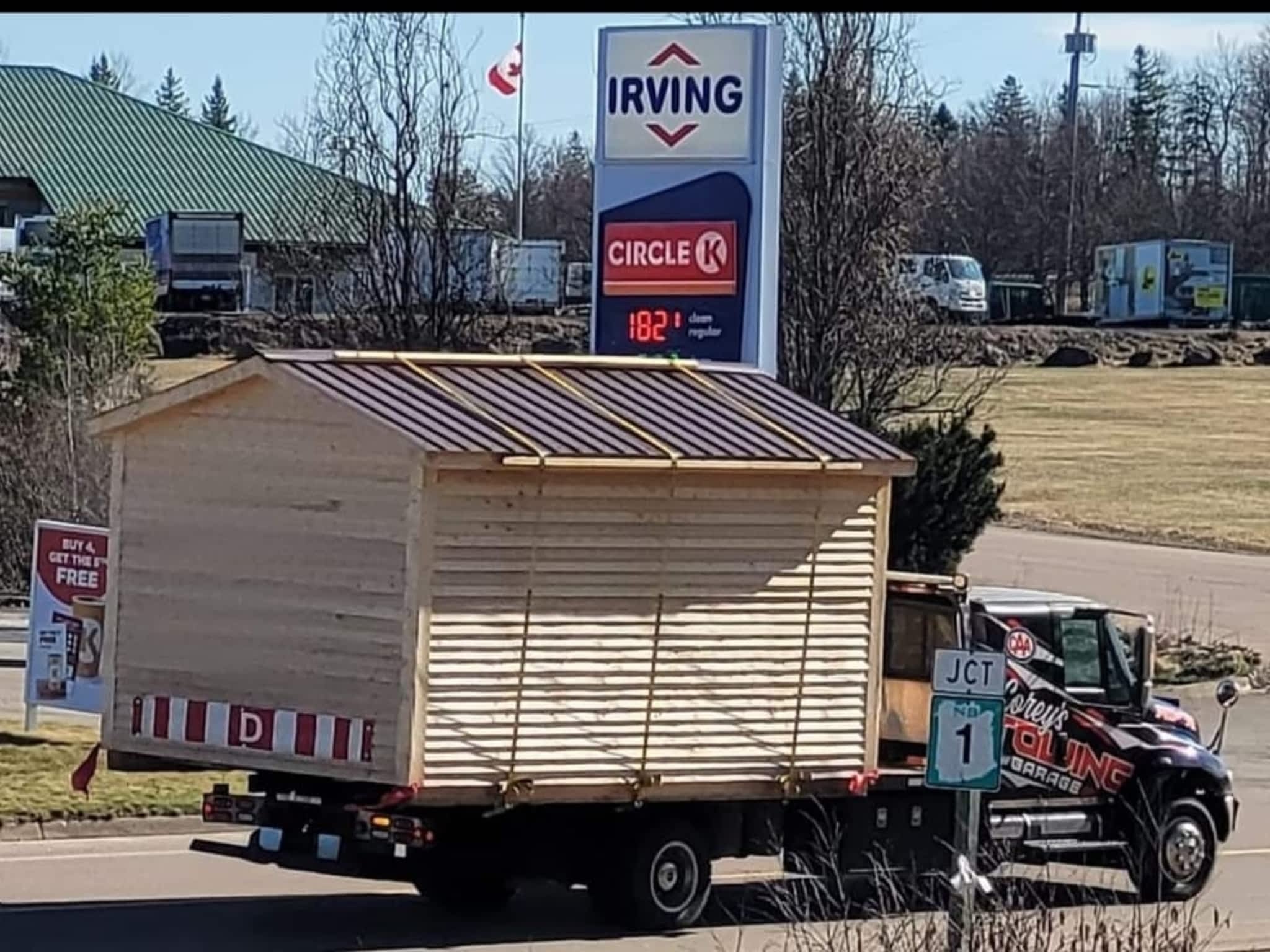 photo Corey's Towing