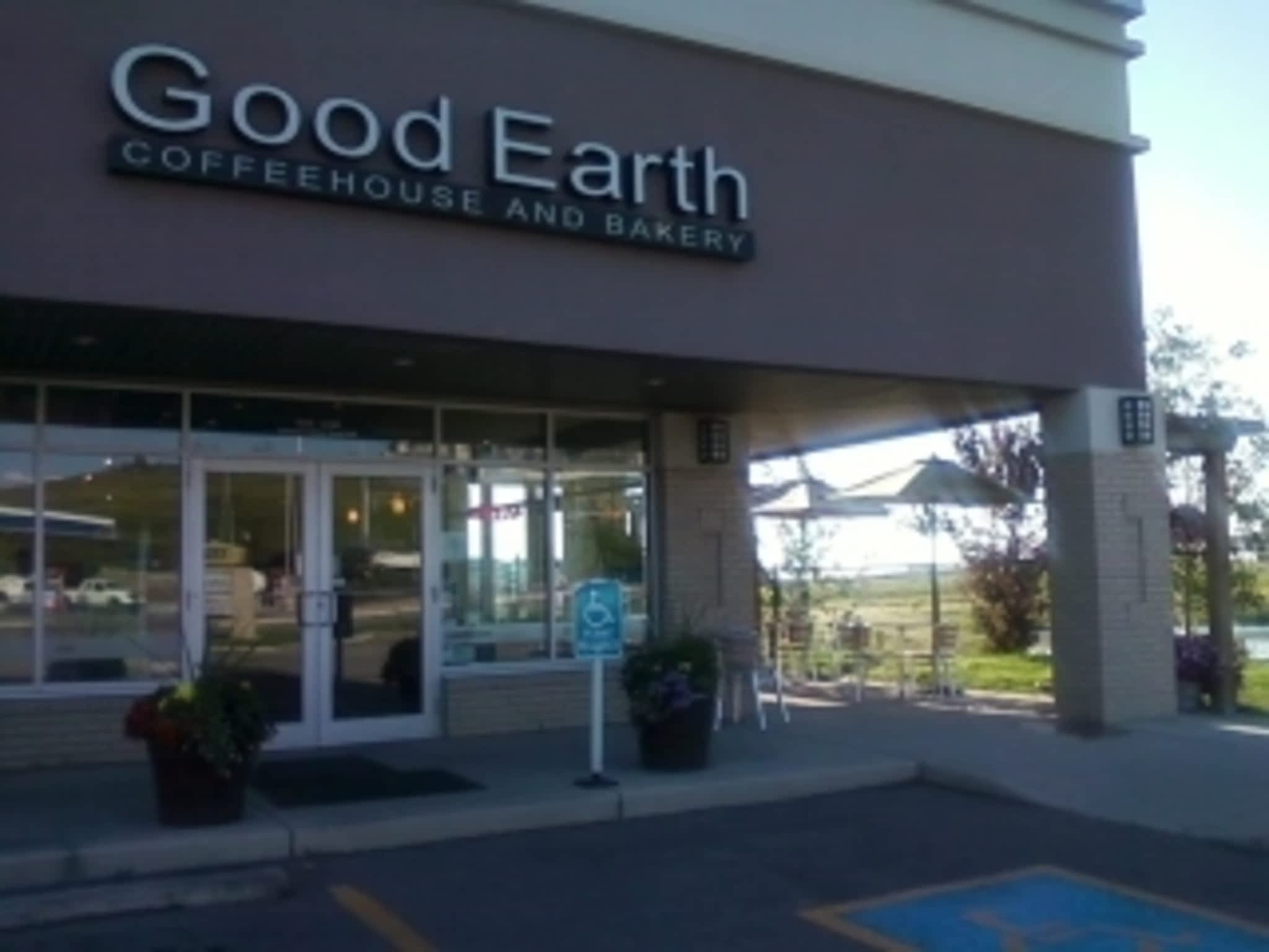 photo Good Earth Coffeehouse at Creekside
