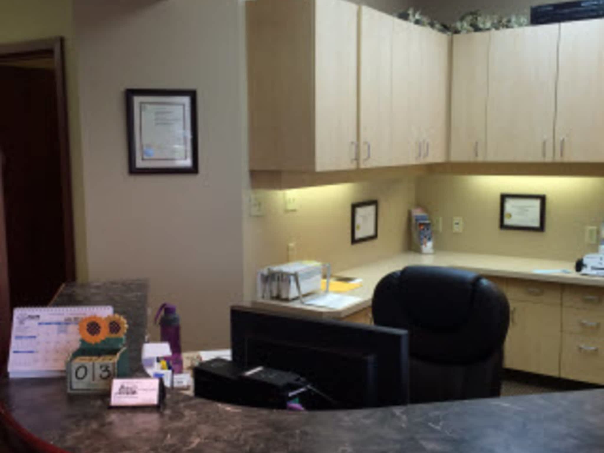 photo Trackside Dental