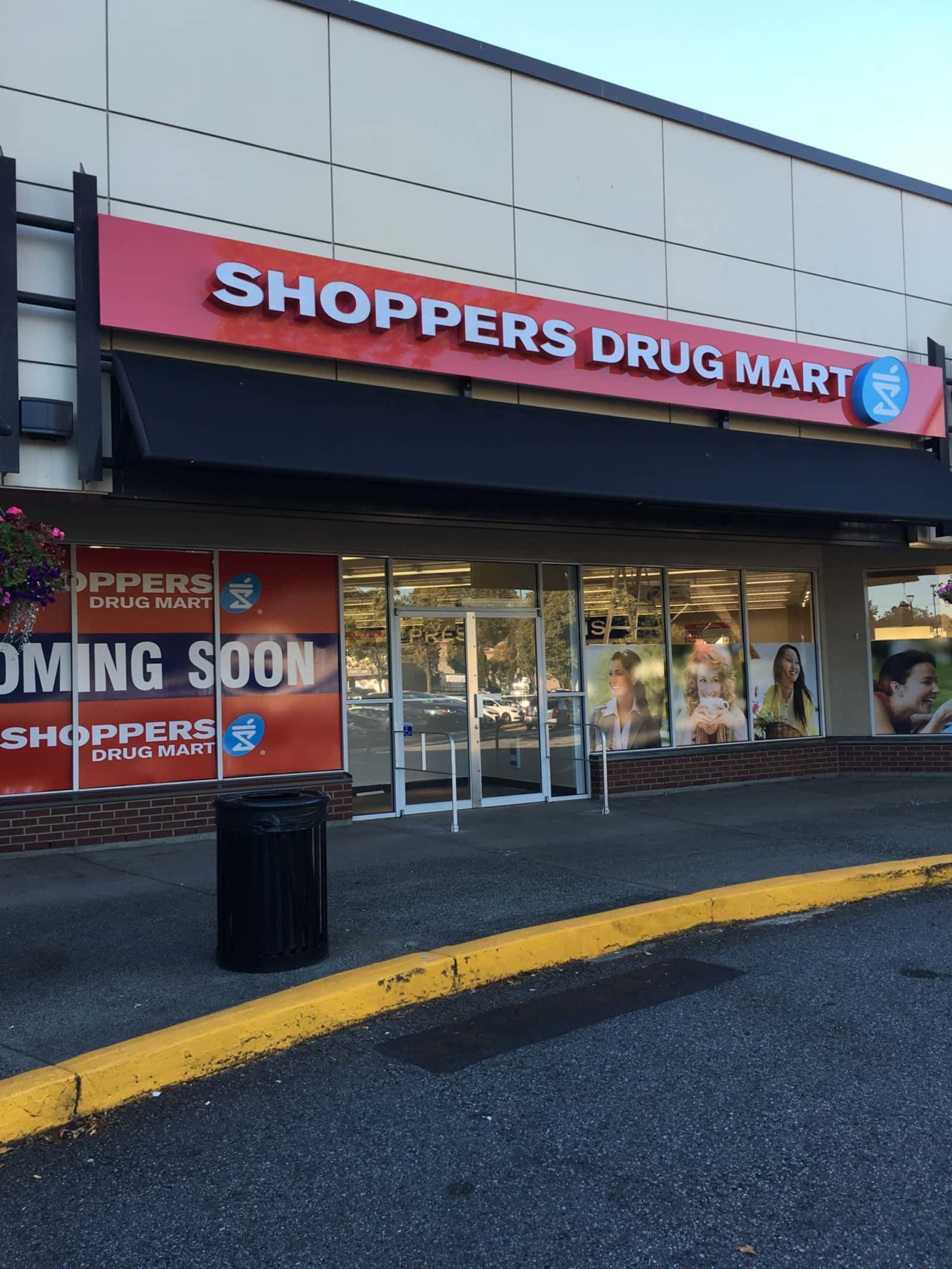 Shoppers Drug Mart Opening Hours 1199 Lynn Valley Rd, North