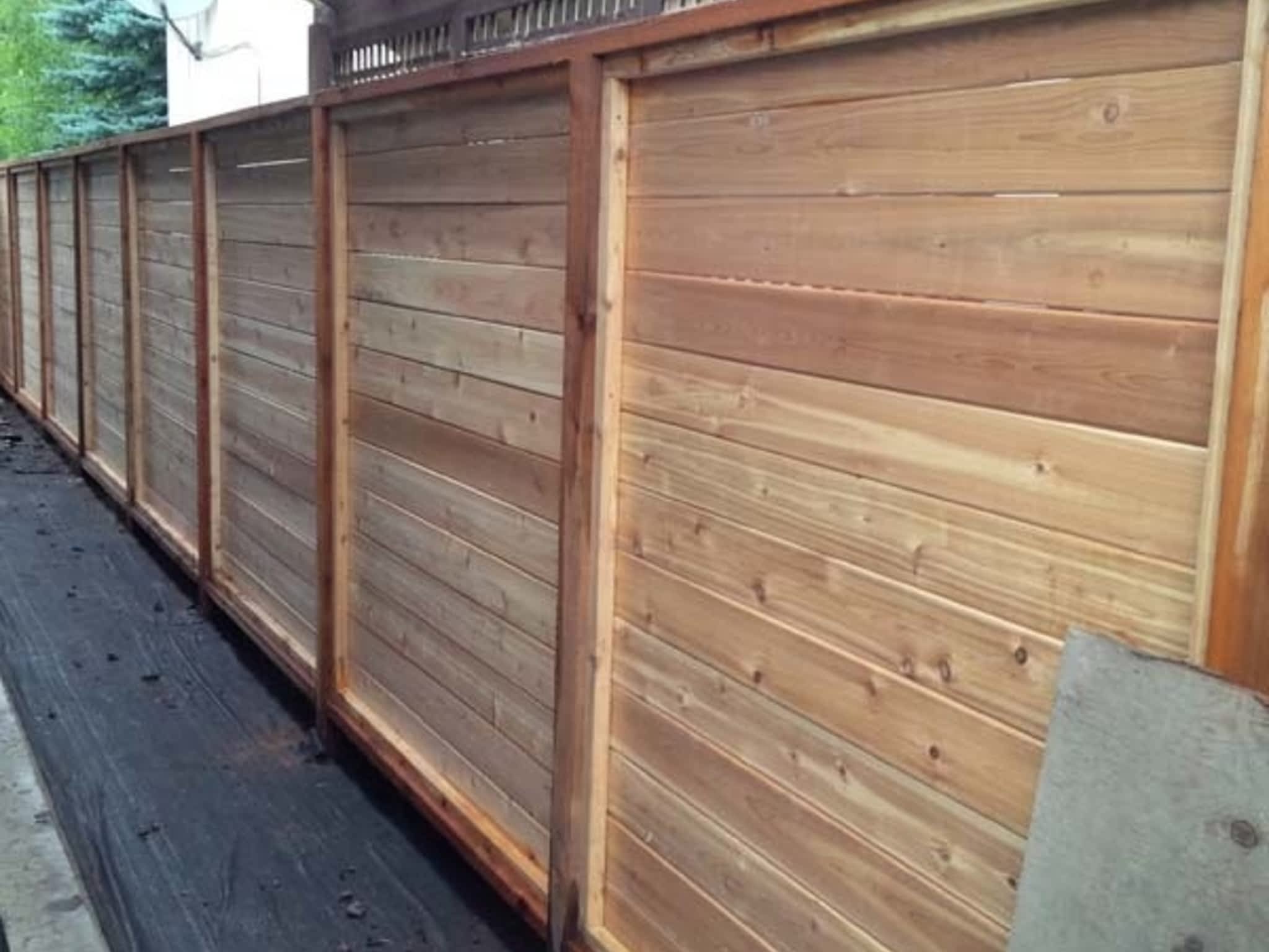 photo National Fence & Deck Inc