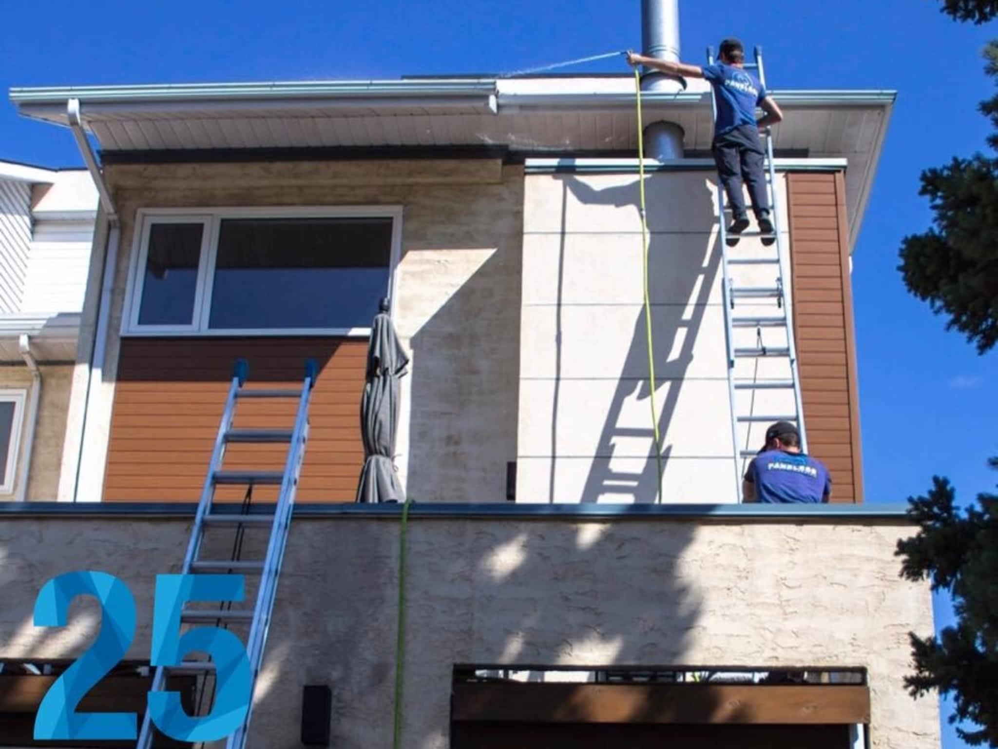 photo Paneless Window Eavestrough & Pressure Cleaning
