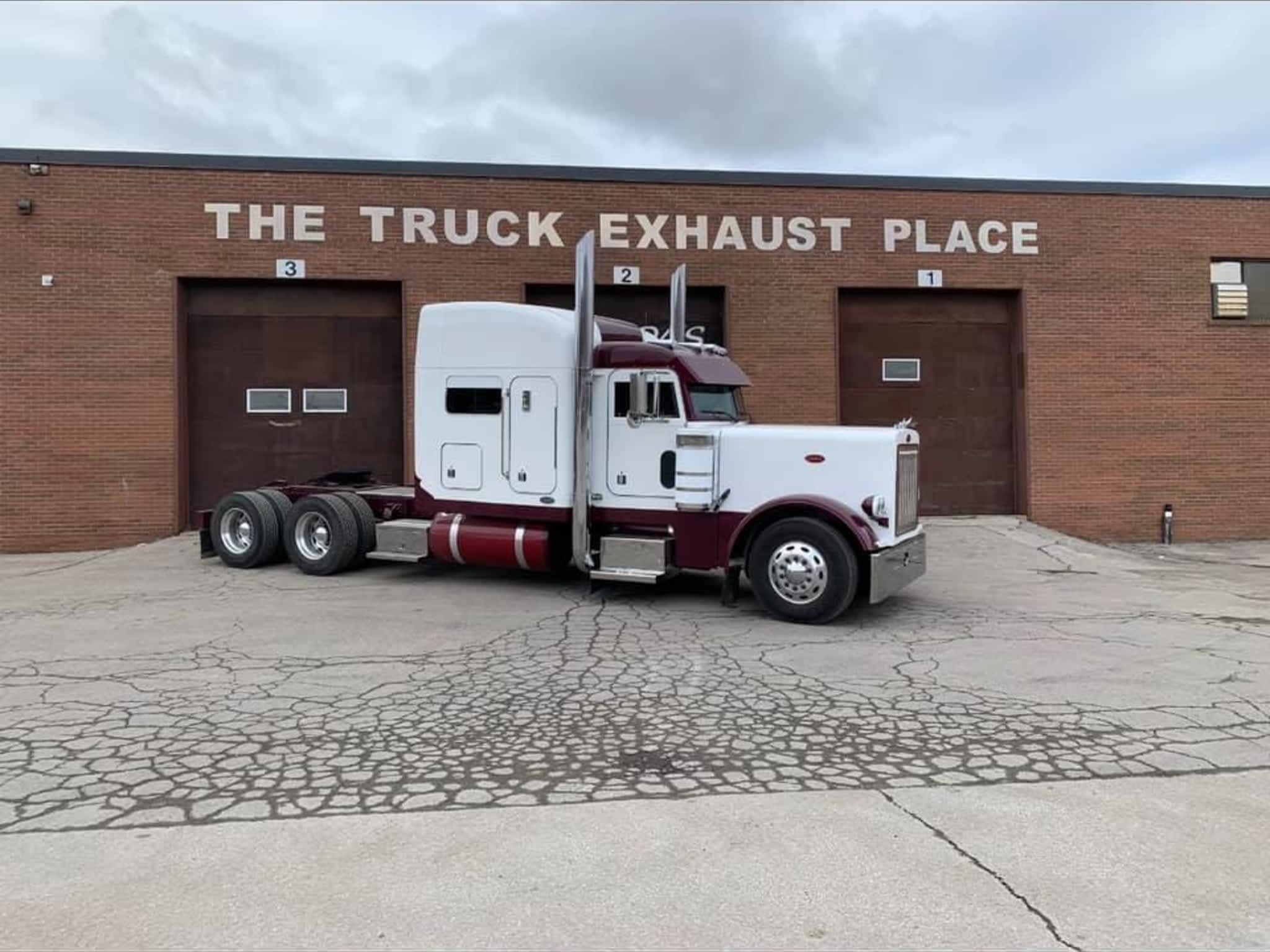photo The Truck Exhaust Place