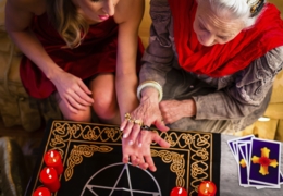 Vancouver psychics to help get a read on your future