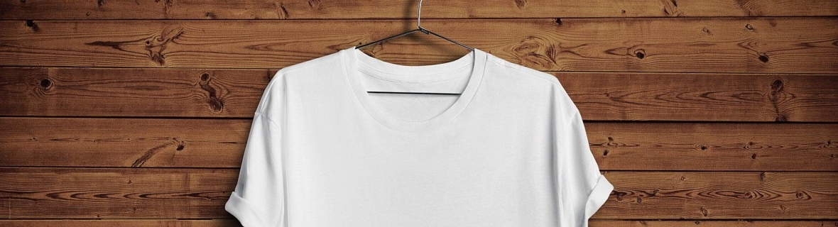 Top spots to buy a basic t-shirt in Montreal