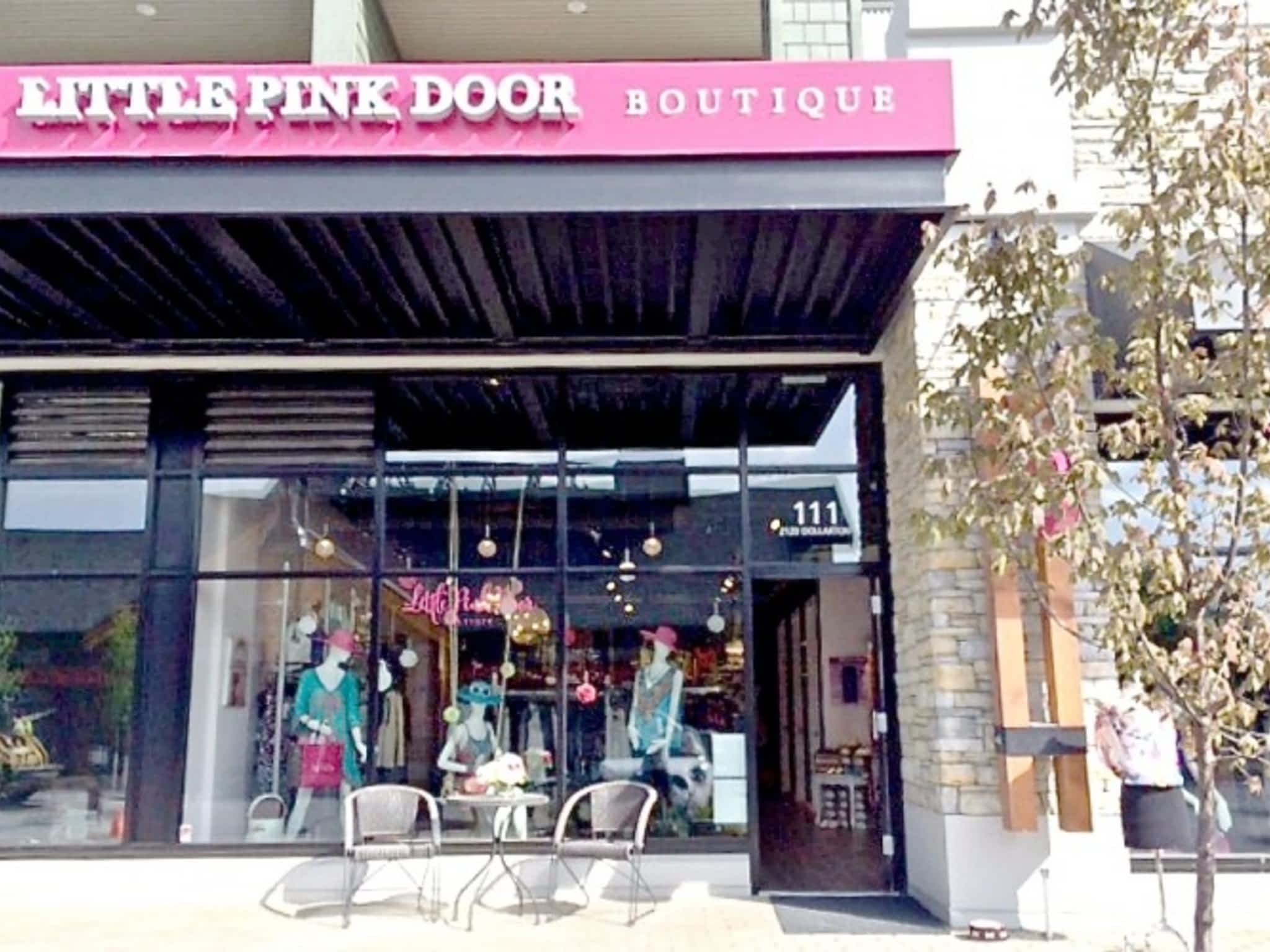 photo Little Pink Door Boutique