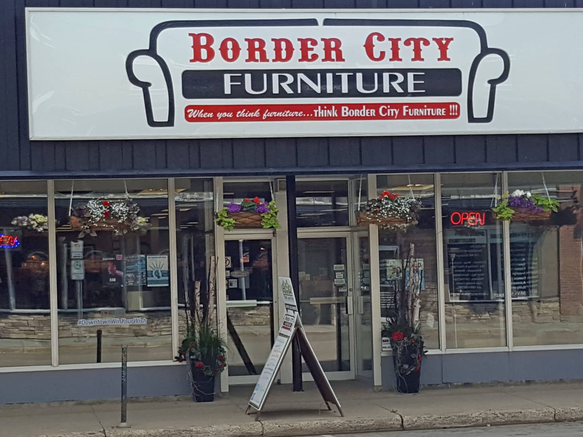 photo Border City Furniture