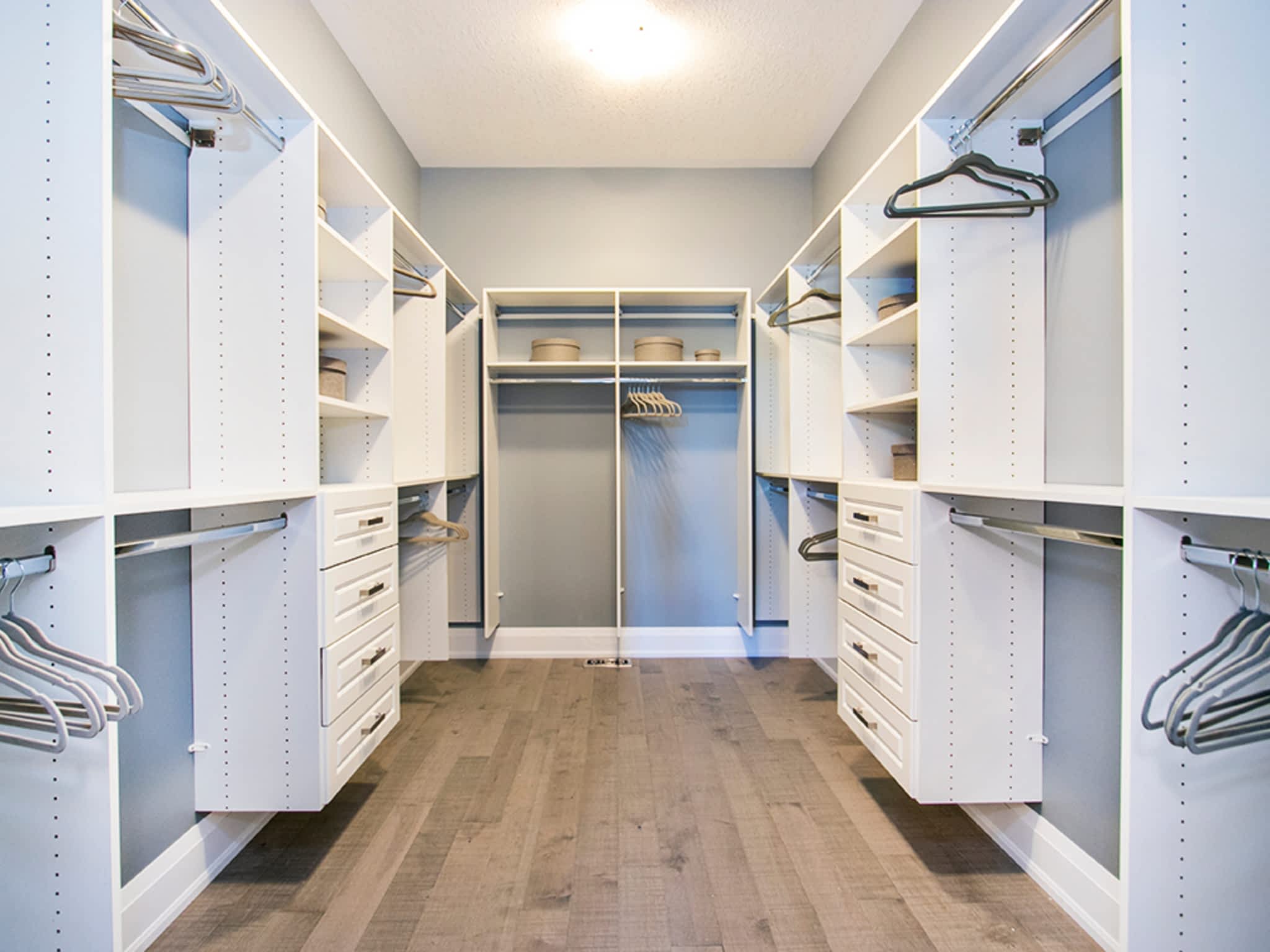 photo Top Shelf Closets and Design